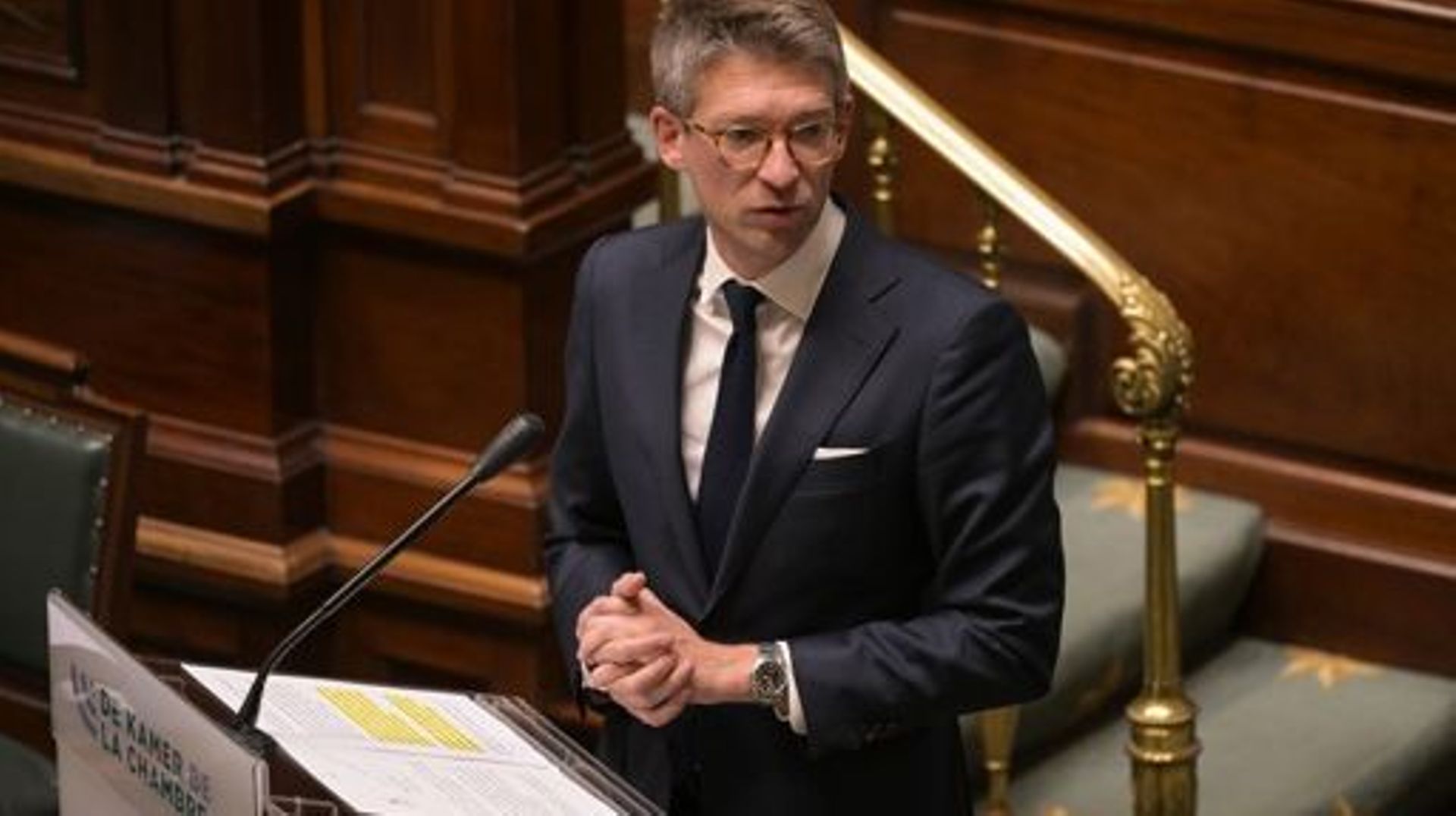 Le vice-premier ministre et ministre de l'Economie et du Travail Pierre-Yves Dermagne lors d'une séance plénière de la Chambre au Parlement fédéral à Bruxelles le mercredi 17 mai 2023.