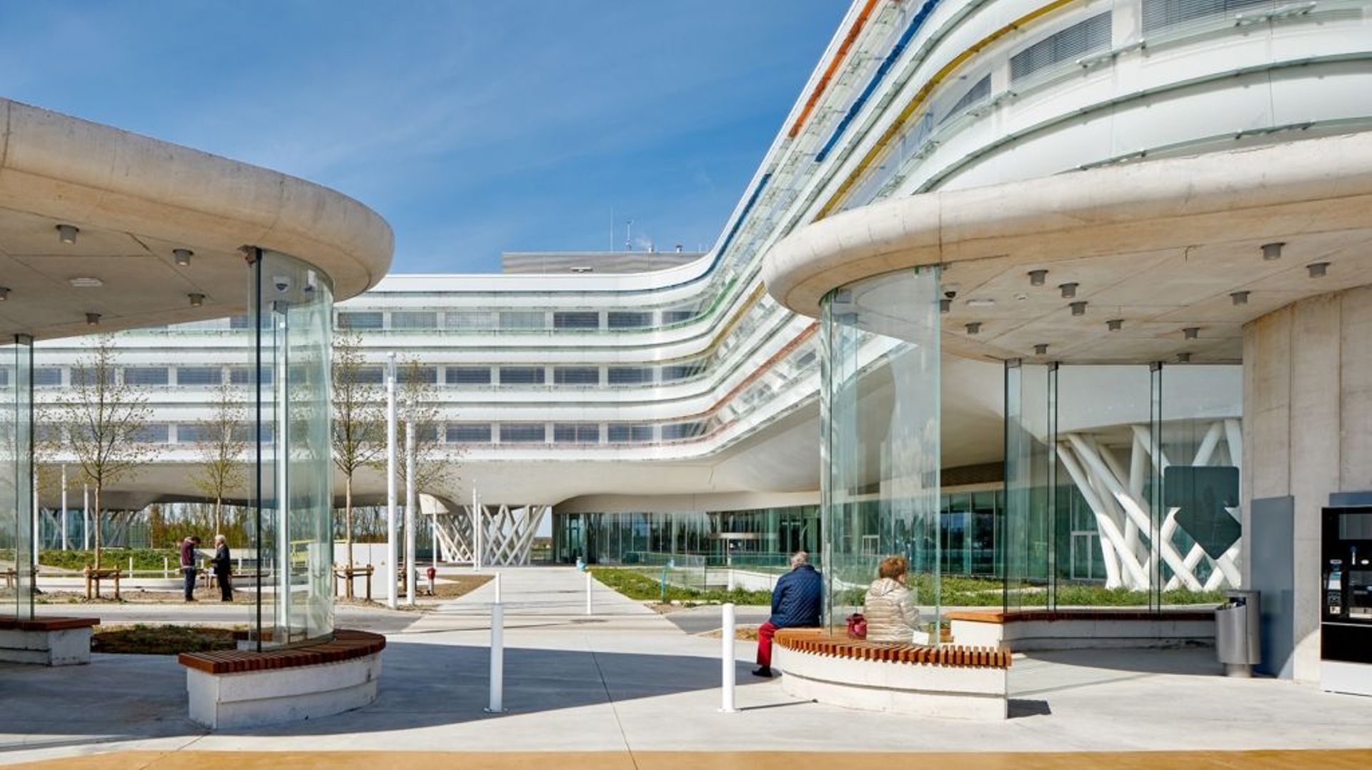 Un médecin suspendu à Knokke pour enquête suite à des accusations d’antisémitisme