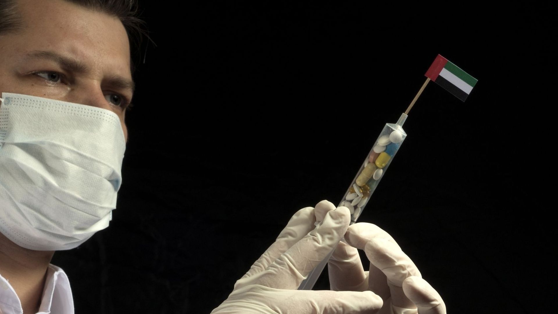 Coronavirus: 100% de la population des Emirats aurait reçu au moins une dose de vaccin