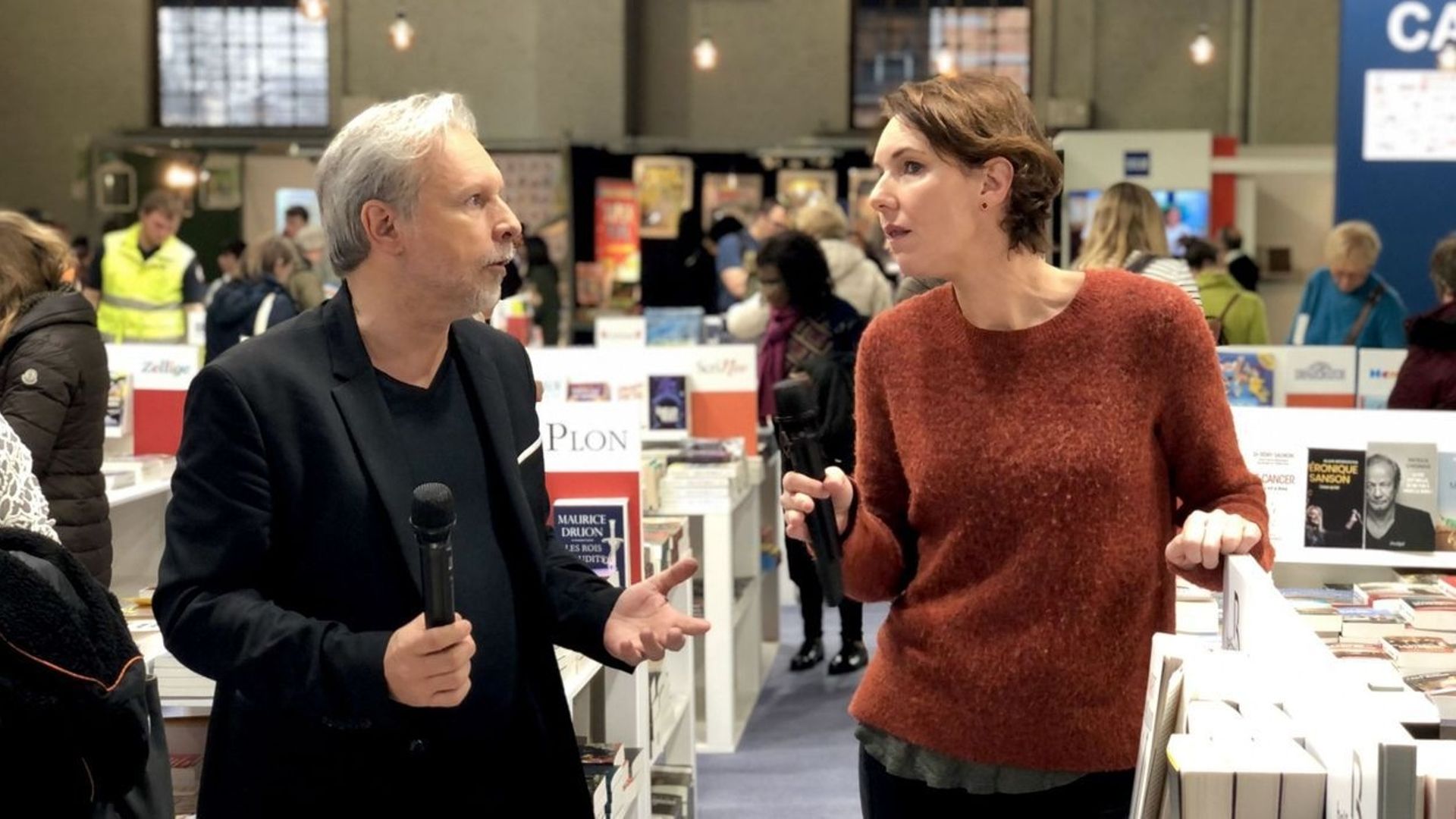 Thierry Bellefroid et Barbara Abel durant la Foire du Livre de Bruxelles 2020
