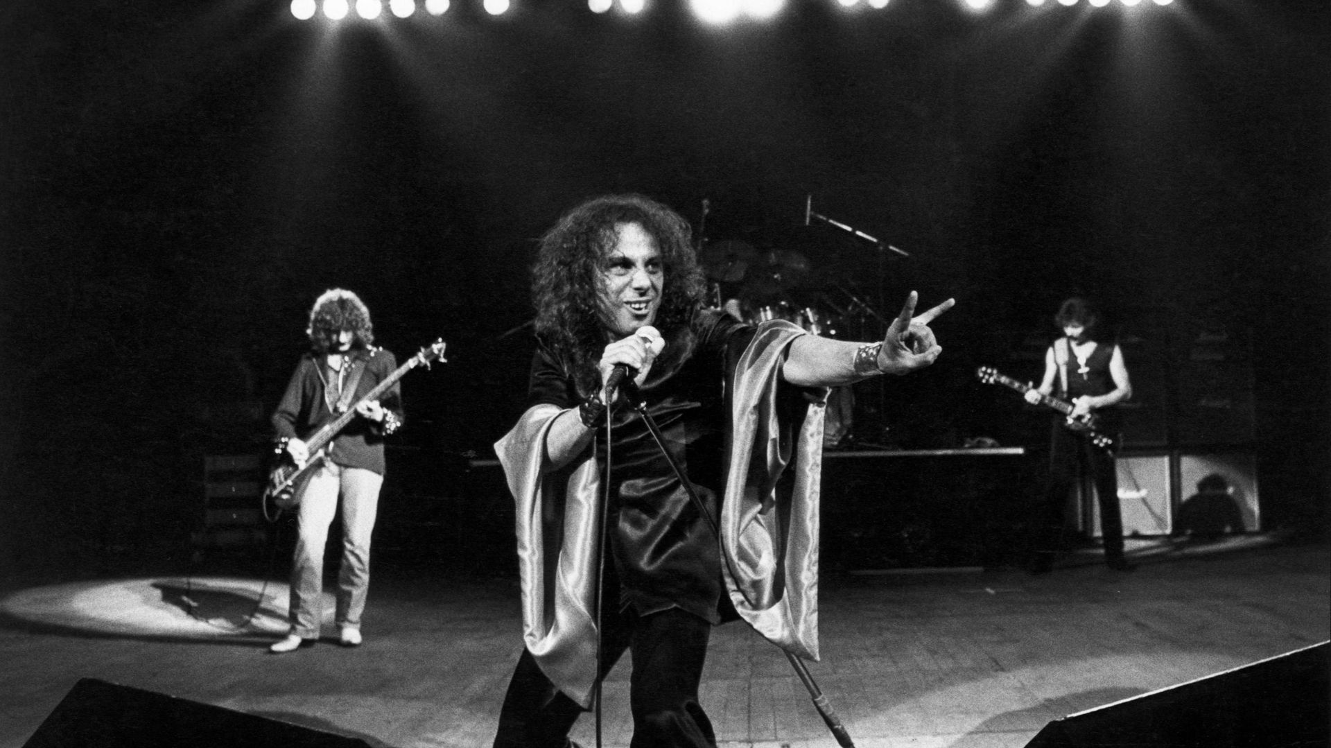 Ronnie James Dio dans Black Sabbath