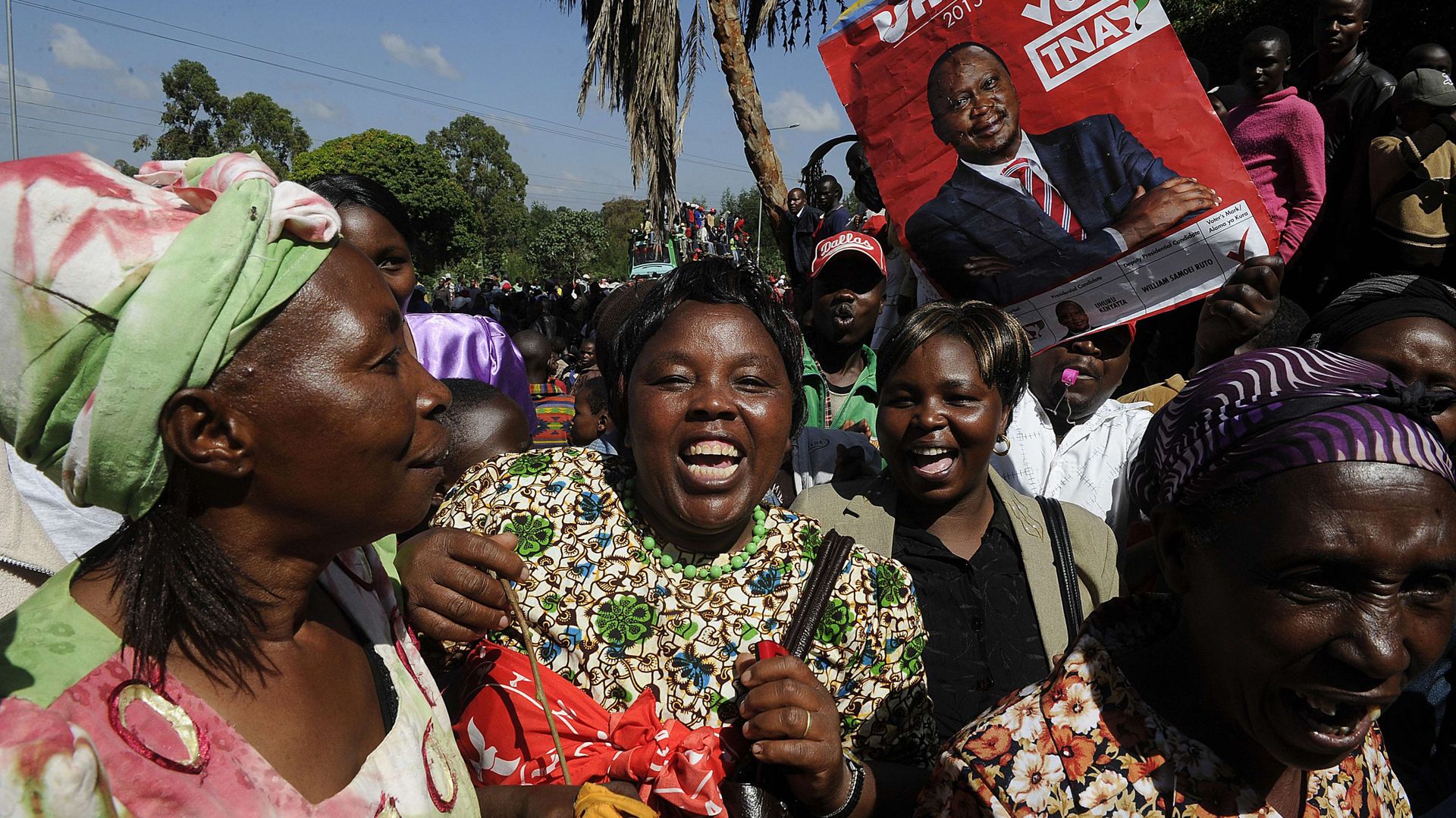 Kenya: U. Kenyatta élu au premier tour de la présidentielle, R. Odinga conteste