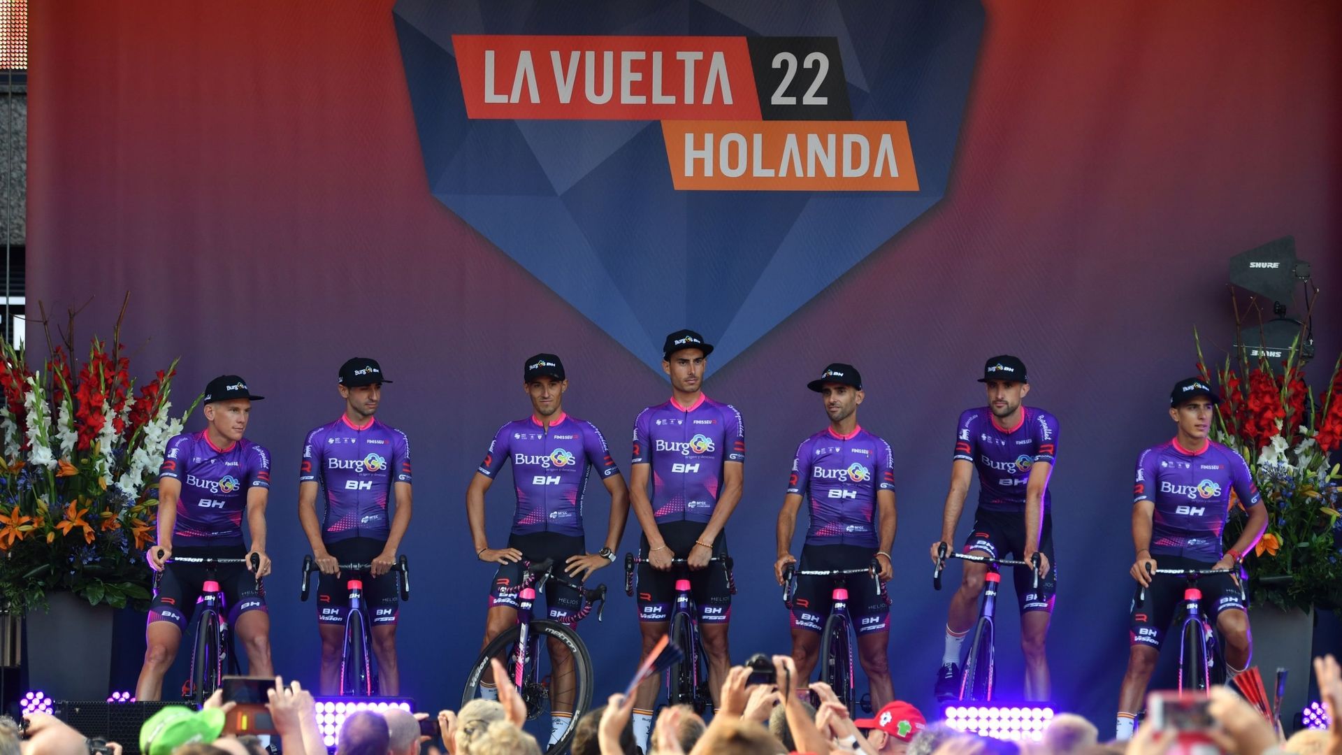 L'équipe Burgos-BH à la Vuelta.