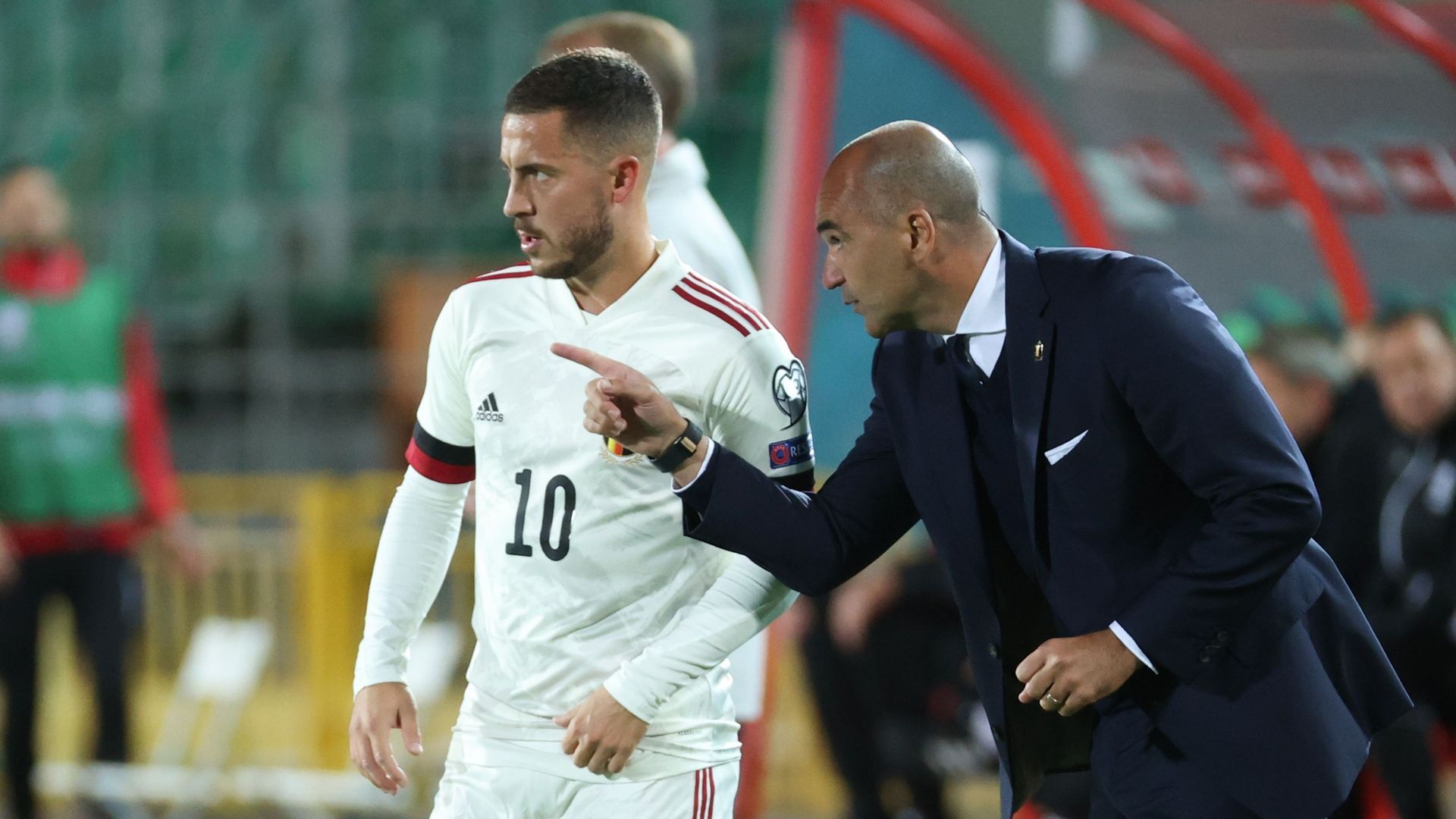 Eden Hazard et Roberto Martinez ont déjà les yeux tournés vers le Qatar.