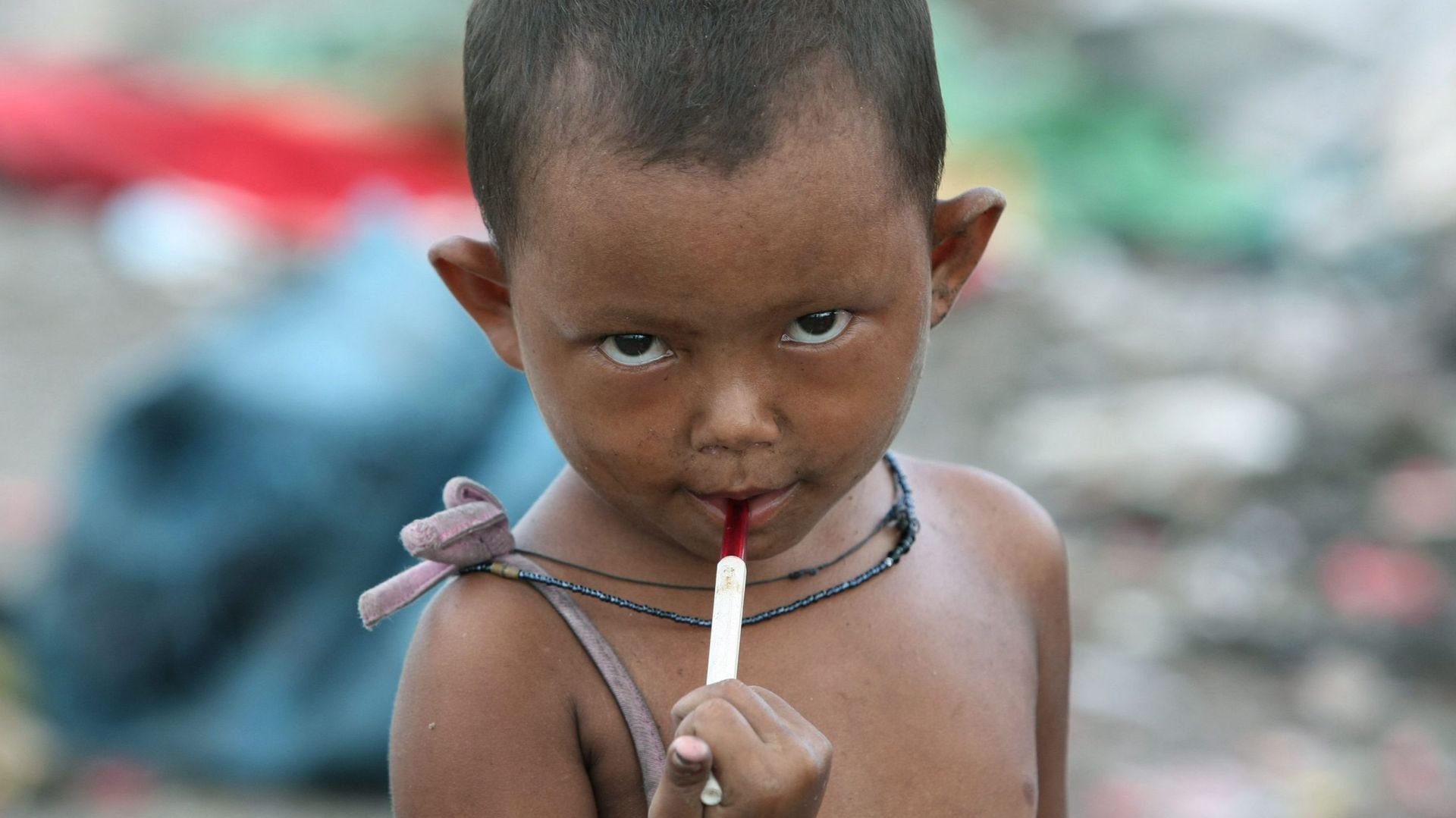 Birmanie: pauvreté et école en lambeaux, des millions d'enfants au travail