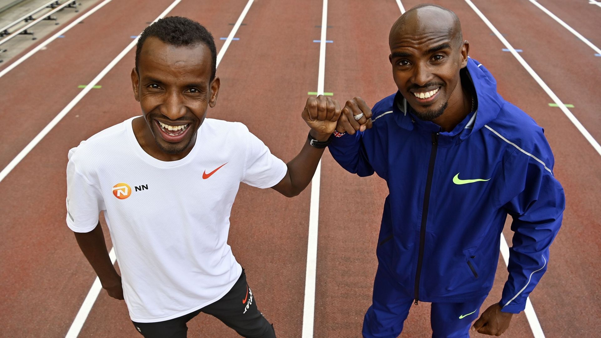 Les deux amis Bashir Abdi et Mo Farah vont lutter pour battre le record de l'heure vendredi au Mémorial Van Damme dans un stade Roi Baudouin vide.