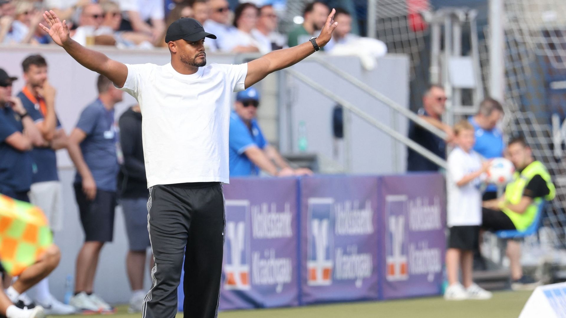Du jamais vu dans l’histoire de la Bundesliga : le Bayern Munich de Vincent Kompany s’offre un record épatant