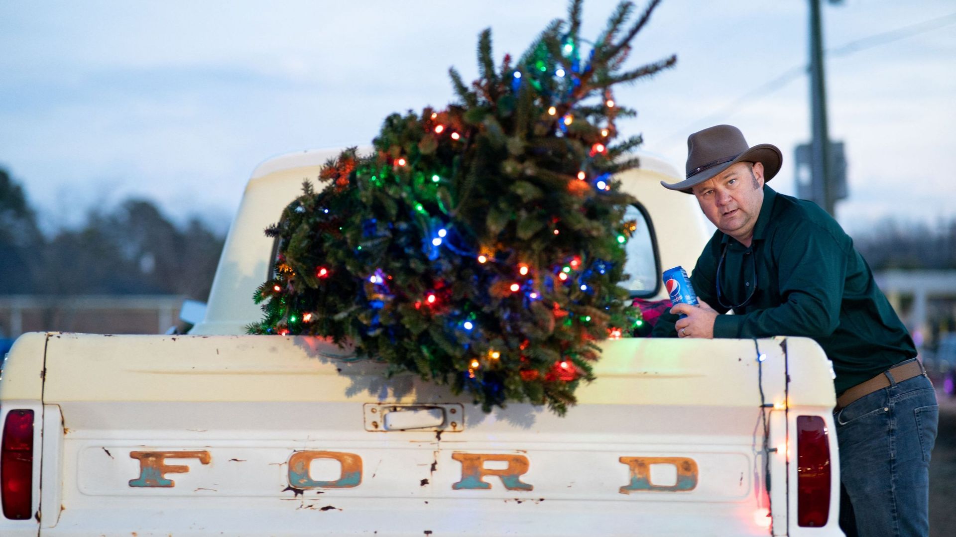 South Carolina Town Lugoff Hosts Christmas Parade