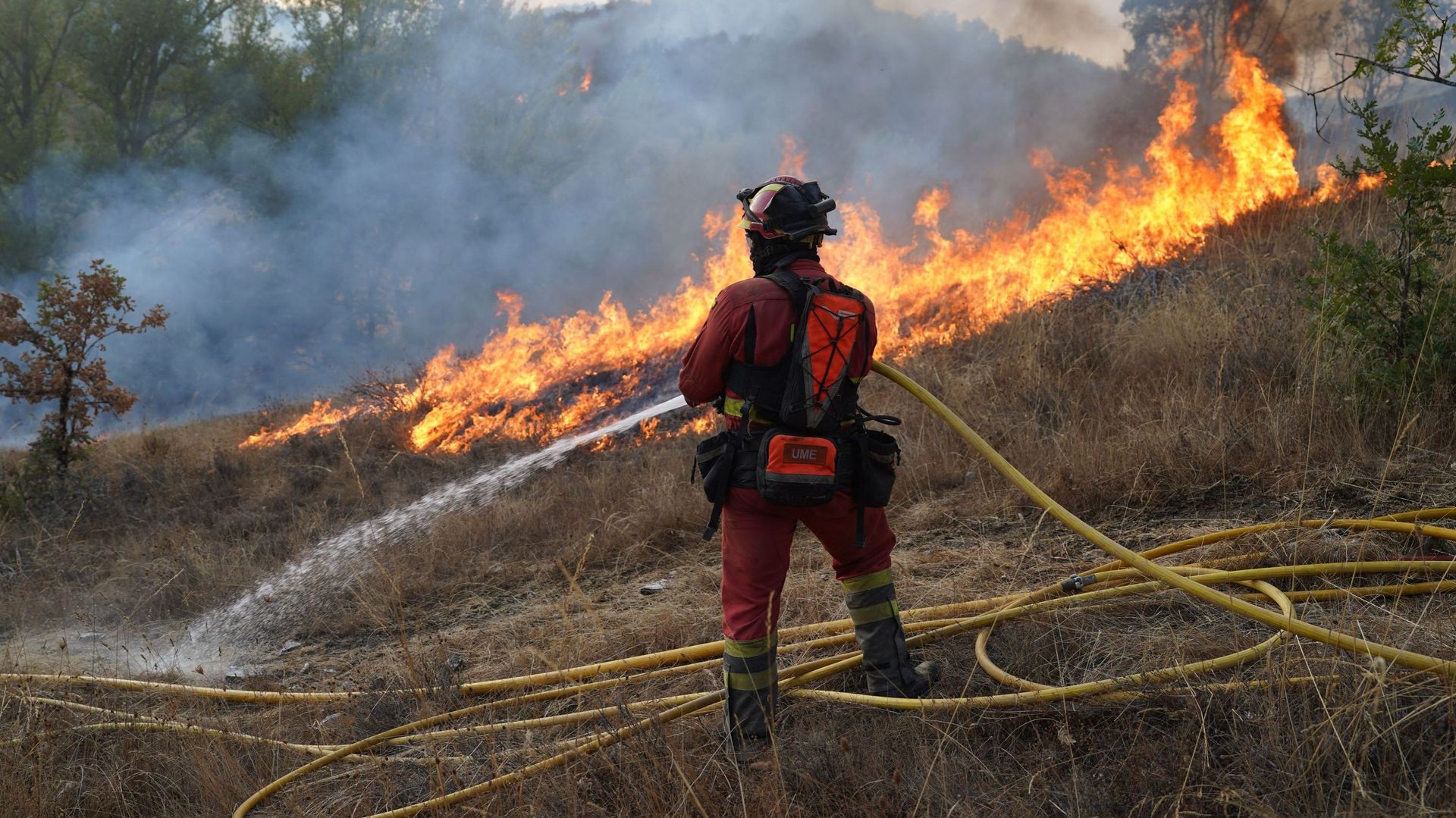 Feux de forêt en Europe : la bataille contre la pire vague d’incendies de l’histoire récente de l'Espagne "touche à sa fin" affirme la Protection civile