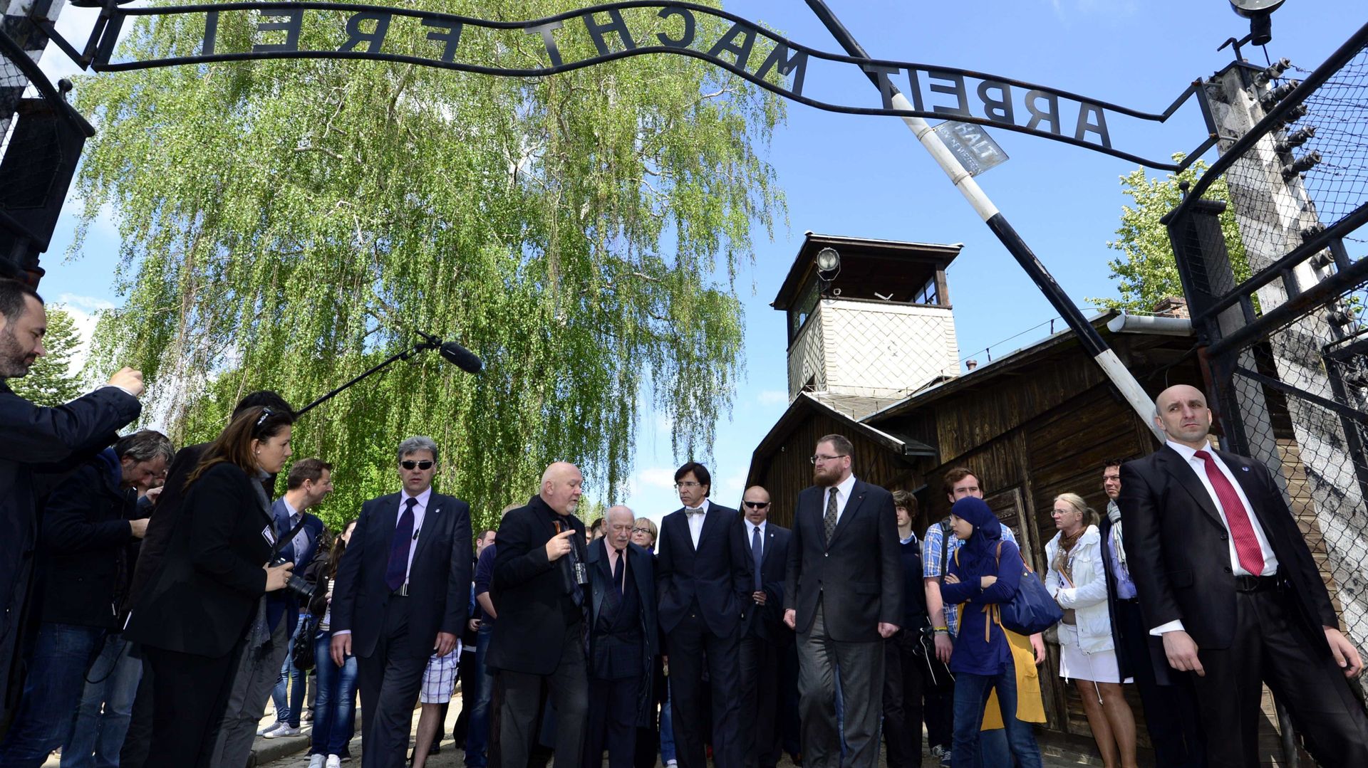 A Auschwitz, Elio Di Rupo met en garde contre la montée des extrémismes en temps de crise
