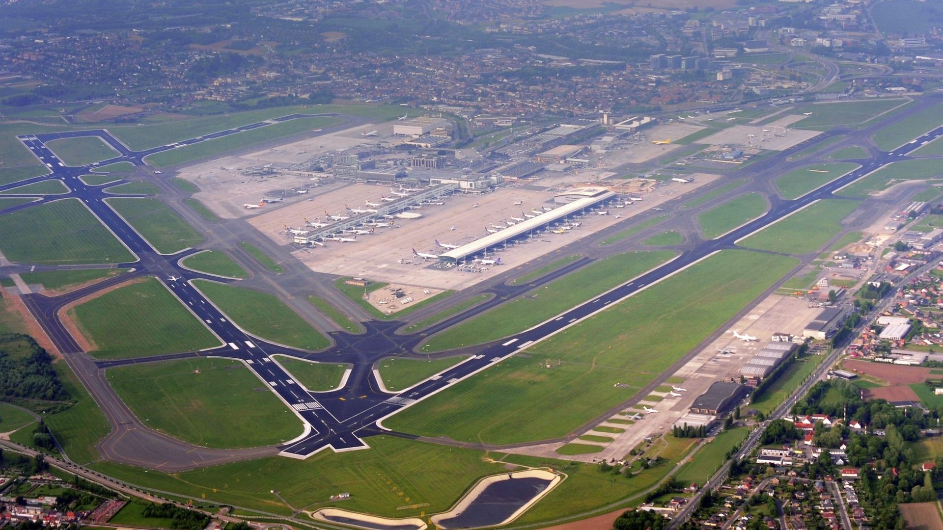 Gérer les moindres mouvements humains et matériels d’un aéroport relève du défi logistique