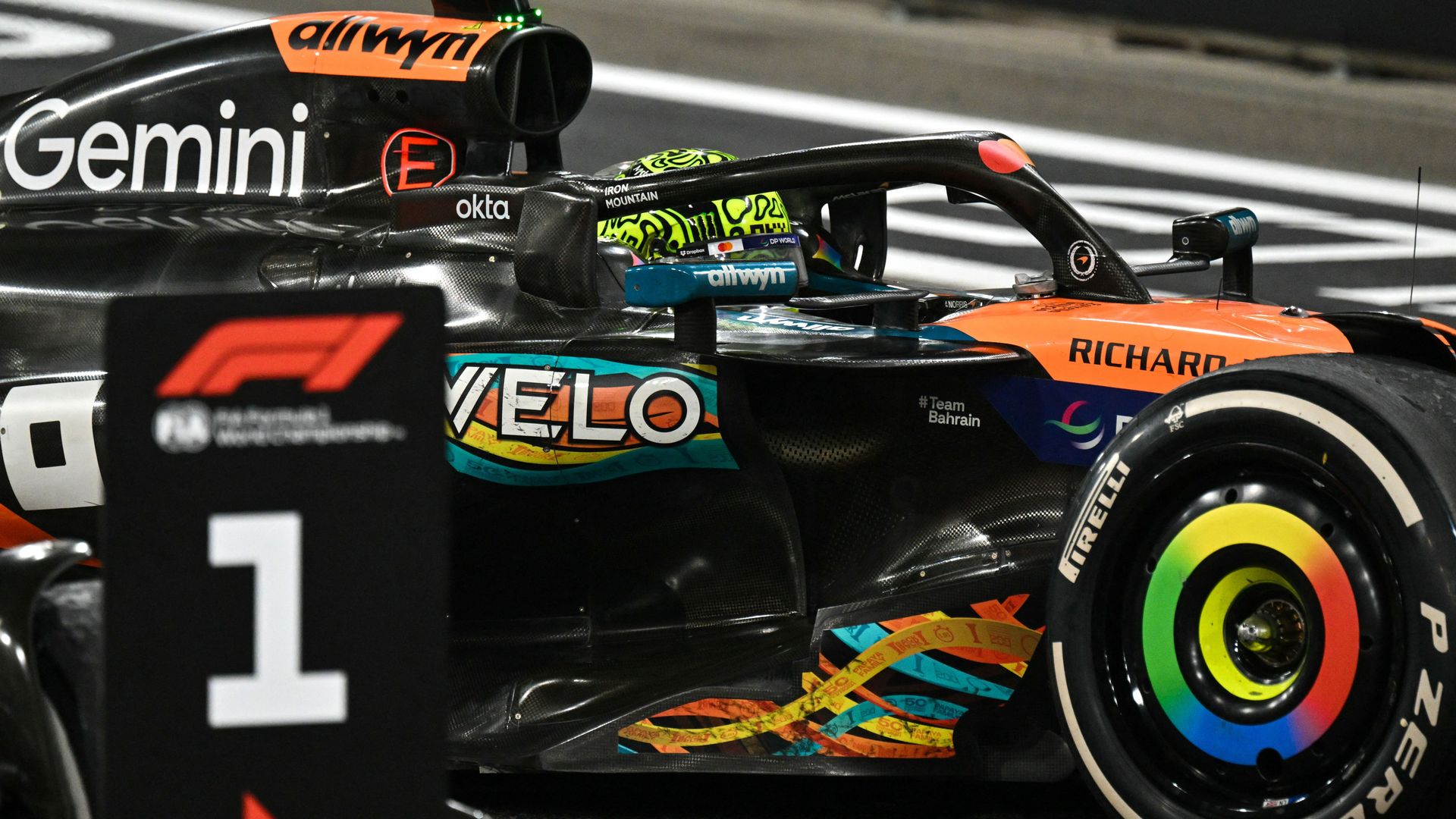 Max Verstappen récupère le #3 de Daniel Ricciardo, Lando Norris endosse le #1 : comment les pilotes de F1 choisissent-ils leur numéro ?