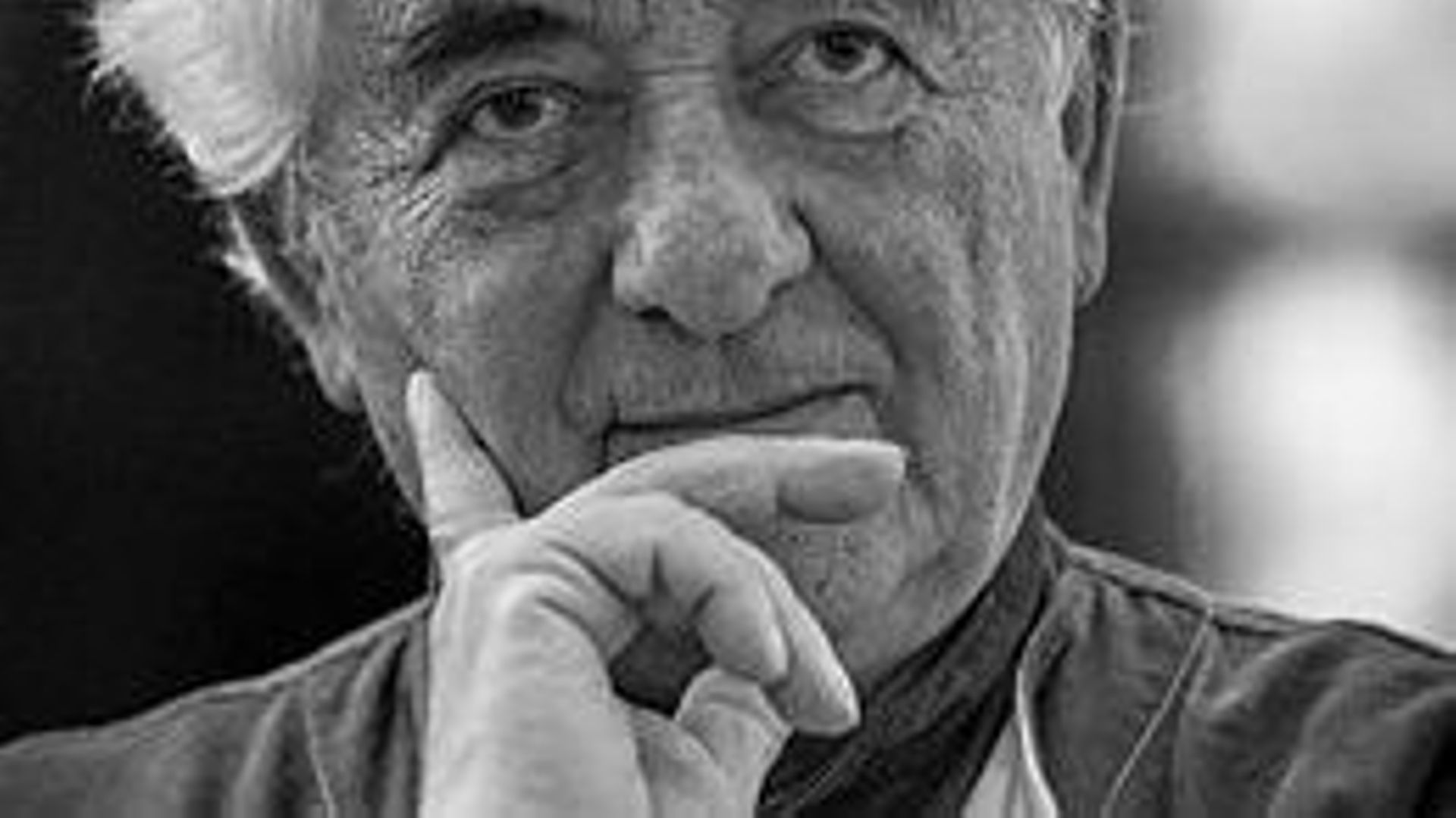 Daniel Buren (R) RTBF Actus