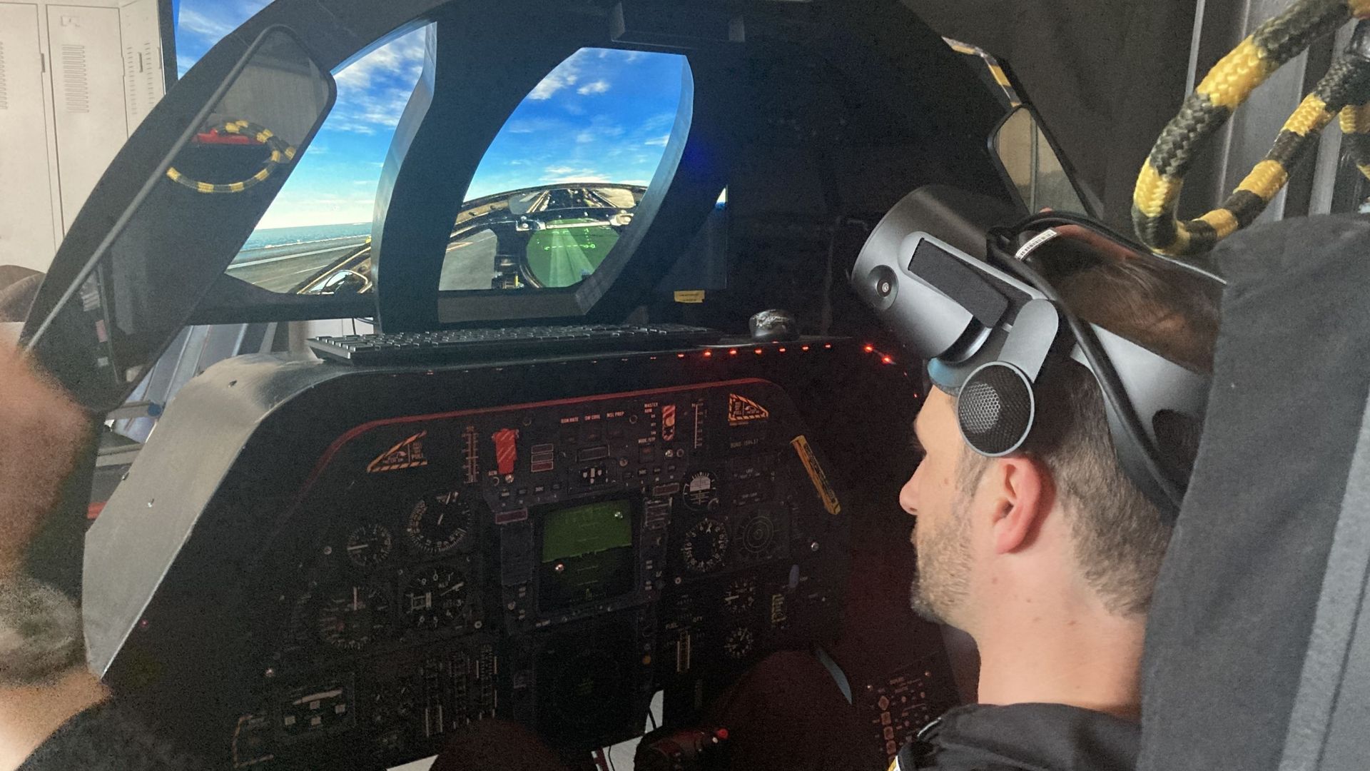 Pilotez un simulateur de vol immersif et articulé