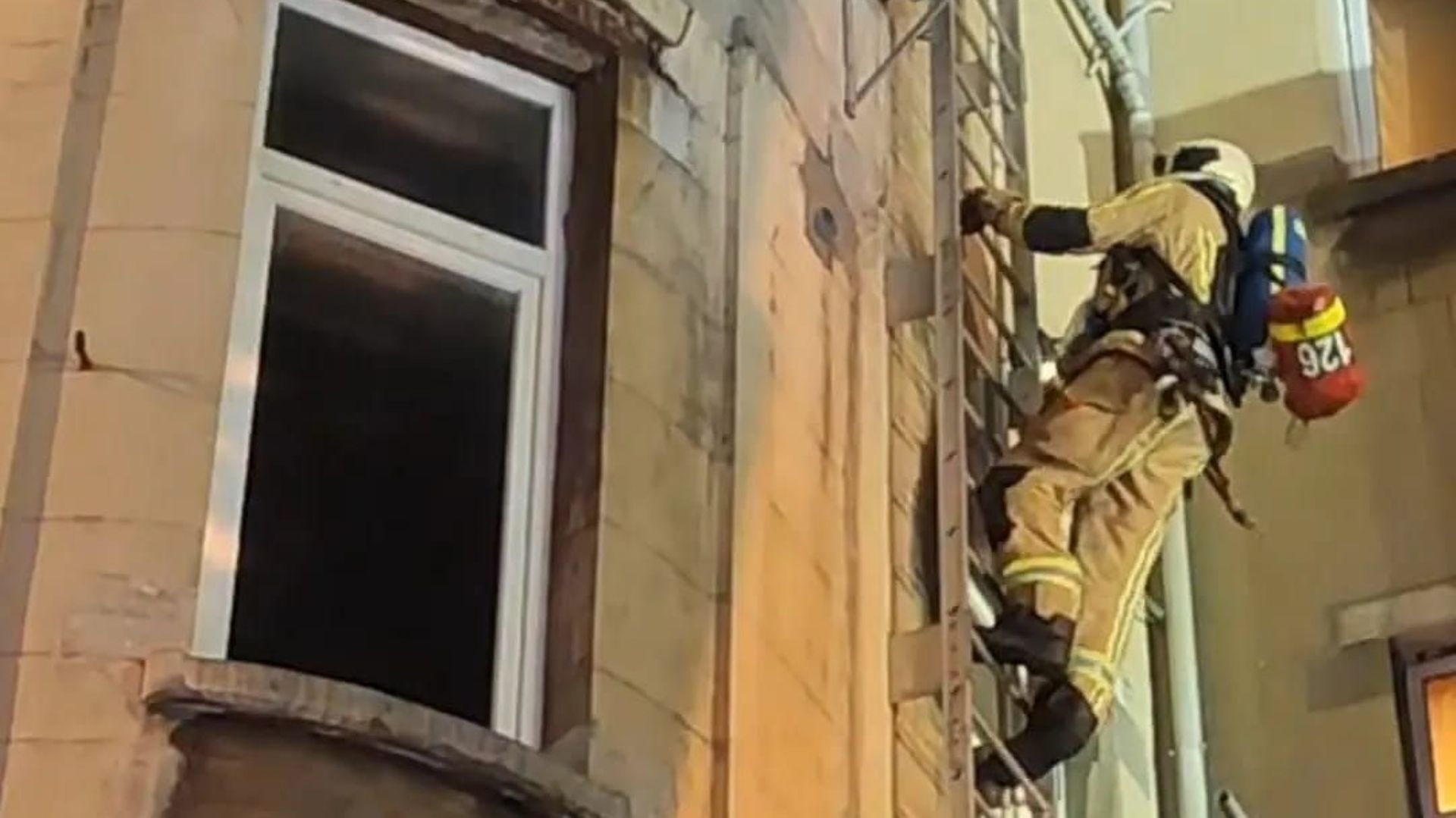 Incendie au 3e étage d'un hôtel bruxellois samedi