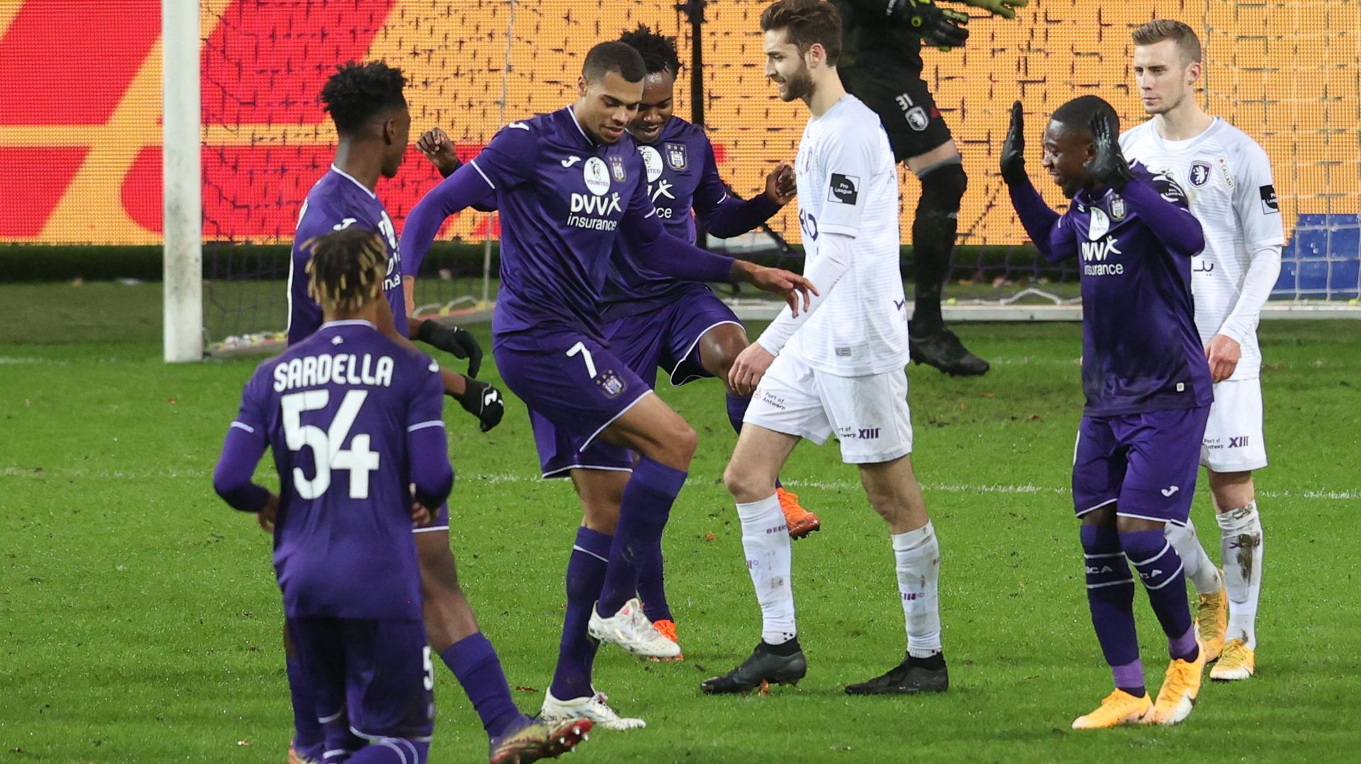 Anderlecht – Beerschot : 2-0, Mukairu double enfin la mise (Live)