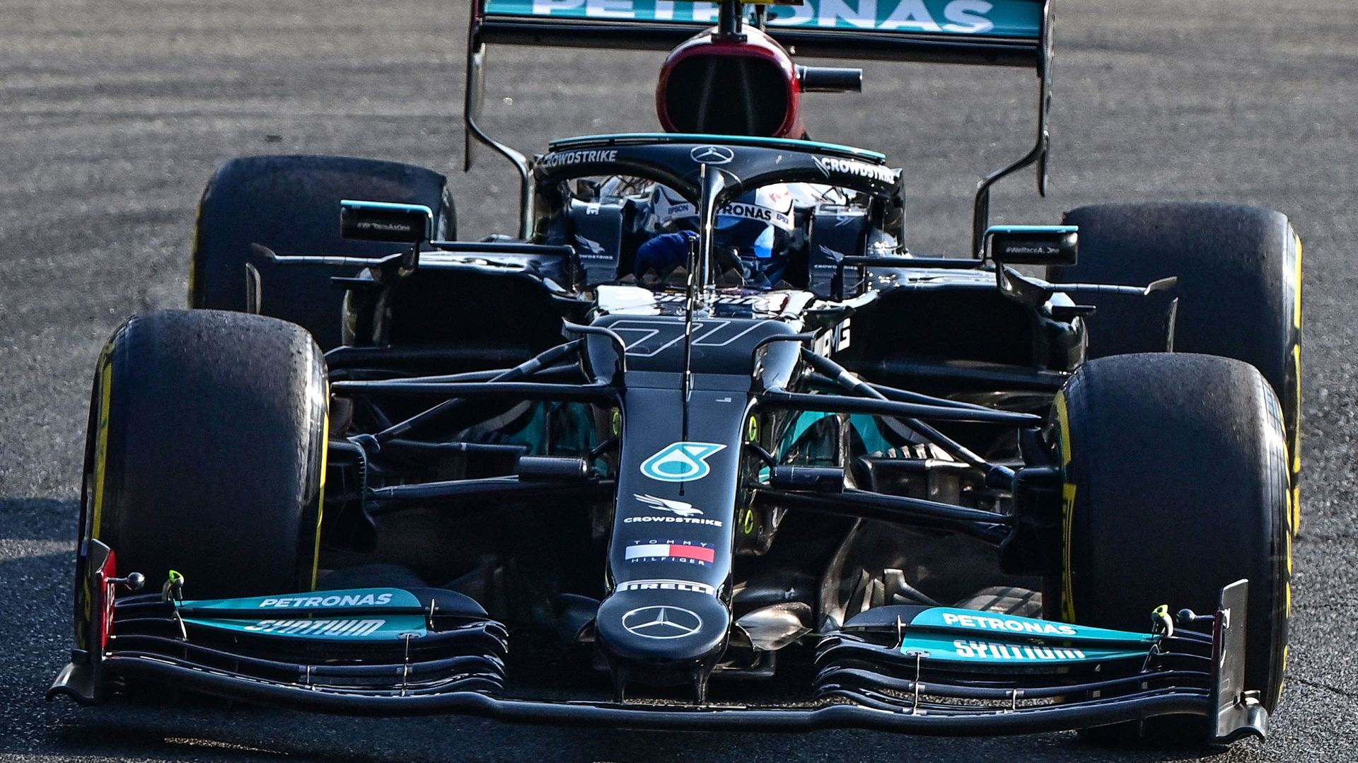 F1 : Lewis Hamilton remporte sa 100e victoire en Russie