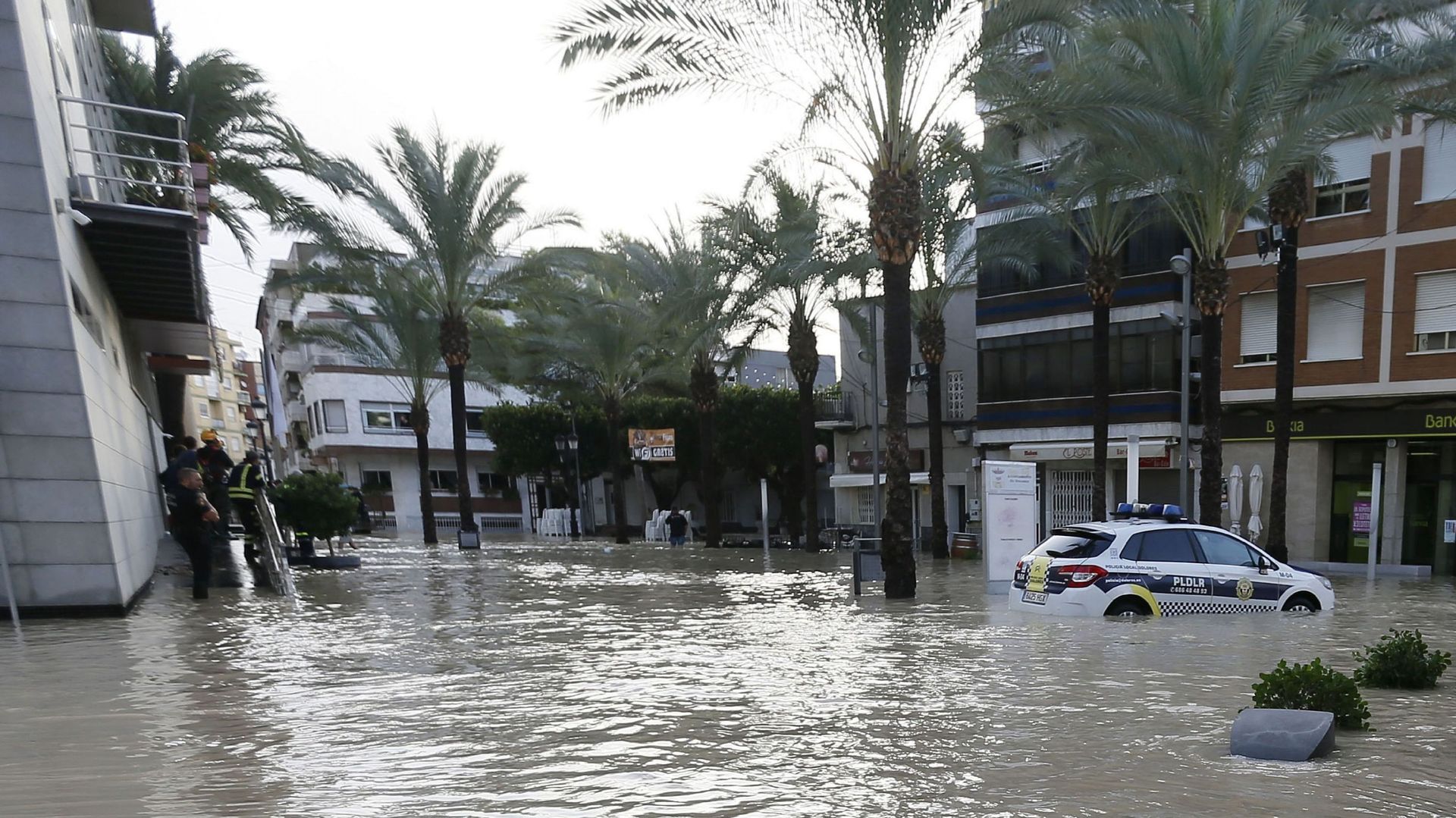 Inondations En Espagne: Six Morts, Le Premier Ministre Se Rend Sur ...