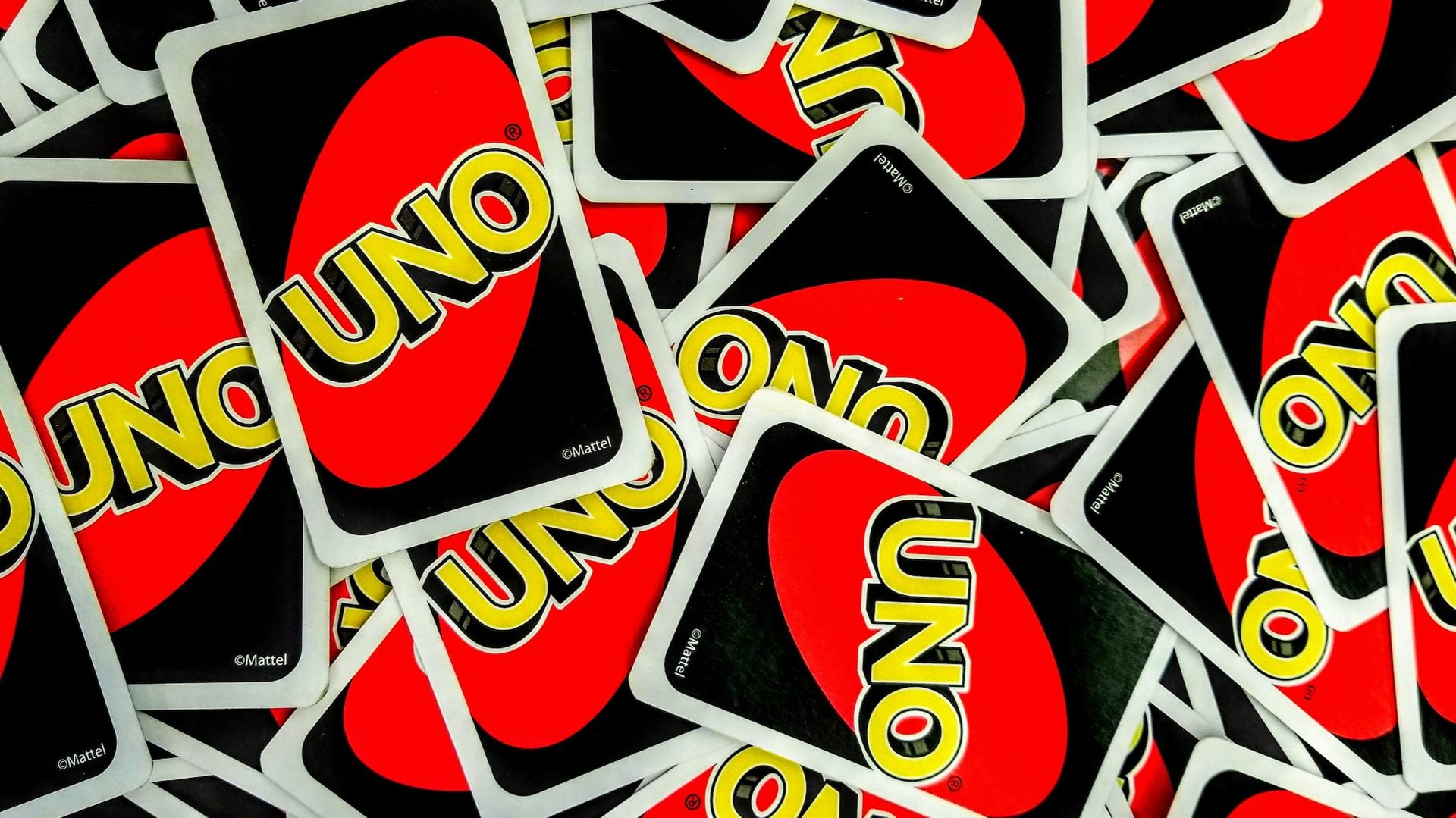 La minute insolite : Mattel cherche un influenceur pour son jeu Uno et  offre un salaire considérable 