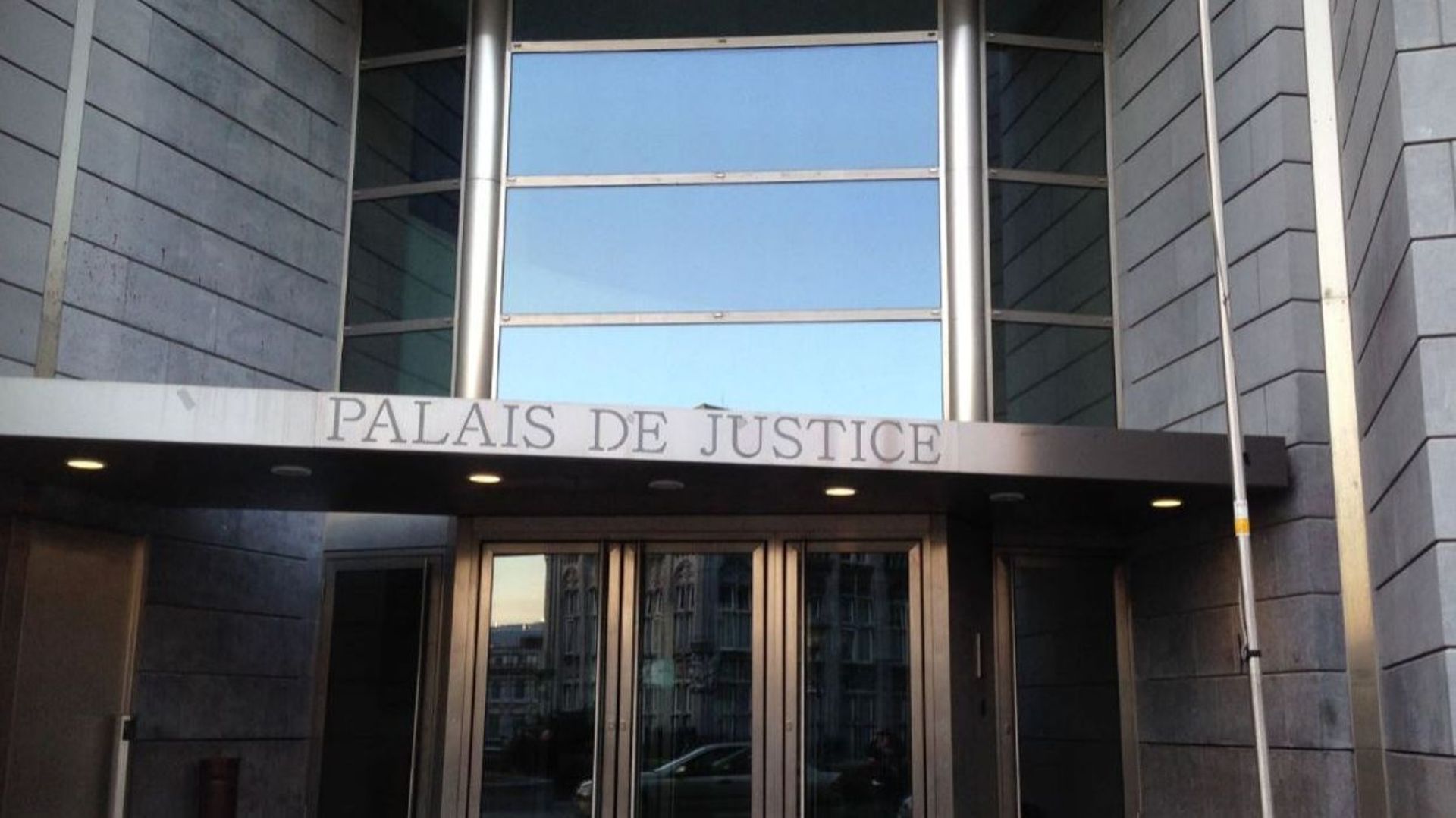 Le front commun syndical a déposé plainte contre le tribunal de première instance de Liège