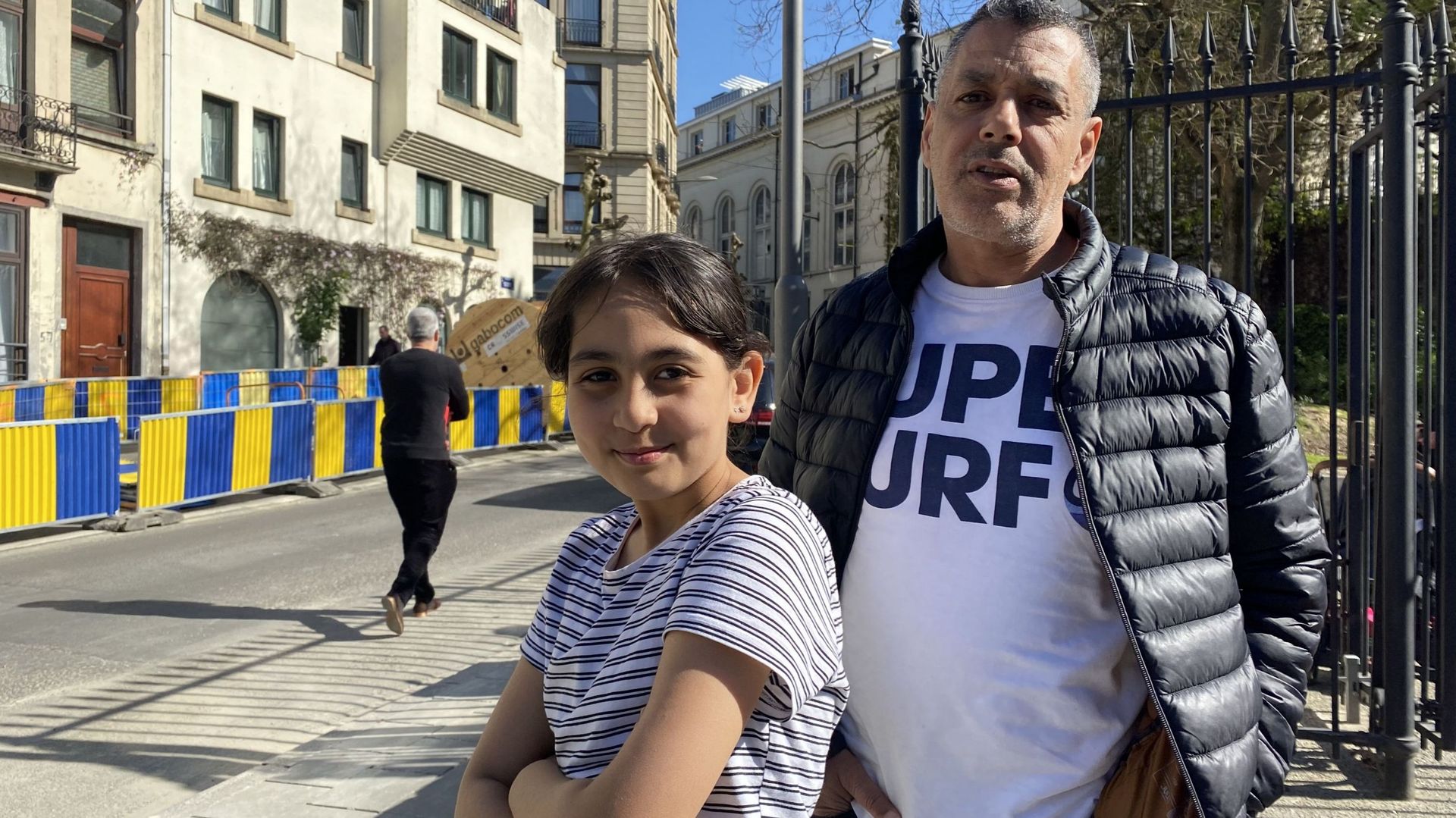 Jamal, l’éducateur, et Youssra croisés à la sortie du parc Botanique