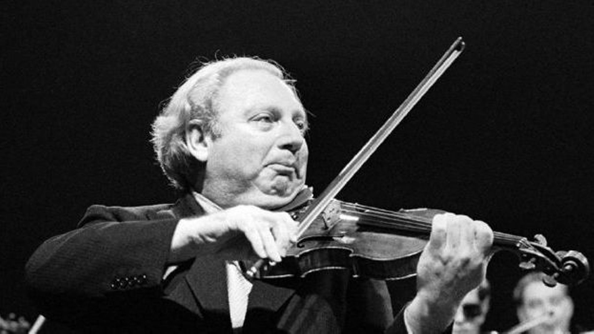 Foto issak vyuton. Исаака стерна. Хейфец музыкант. Исаака стерна. Исаака стерна.