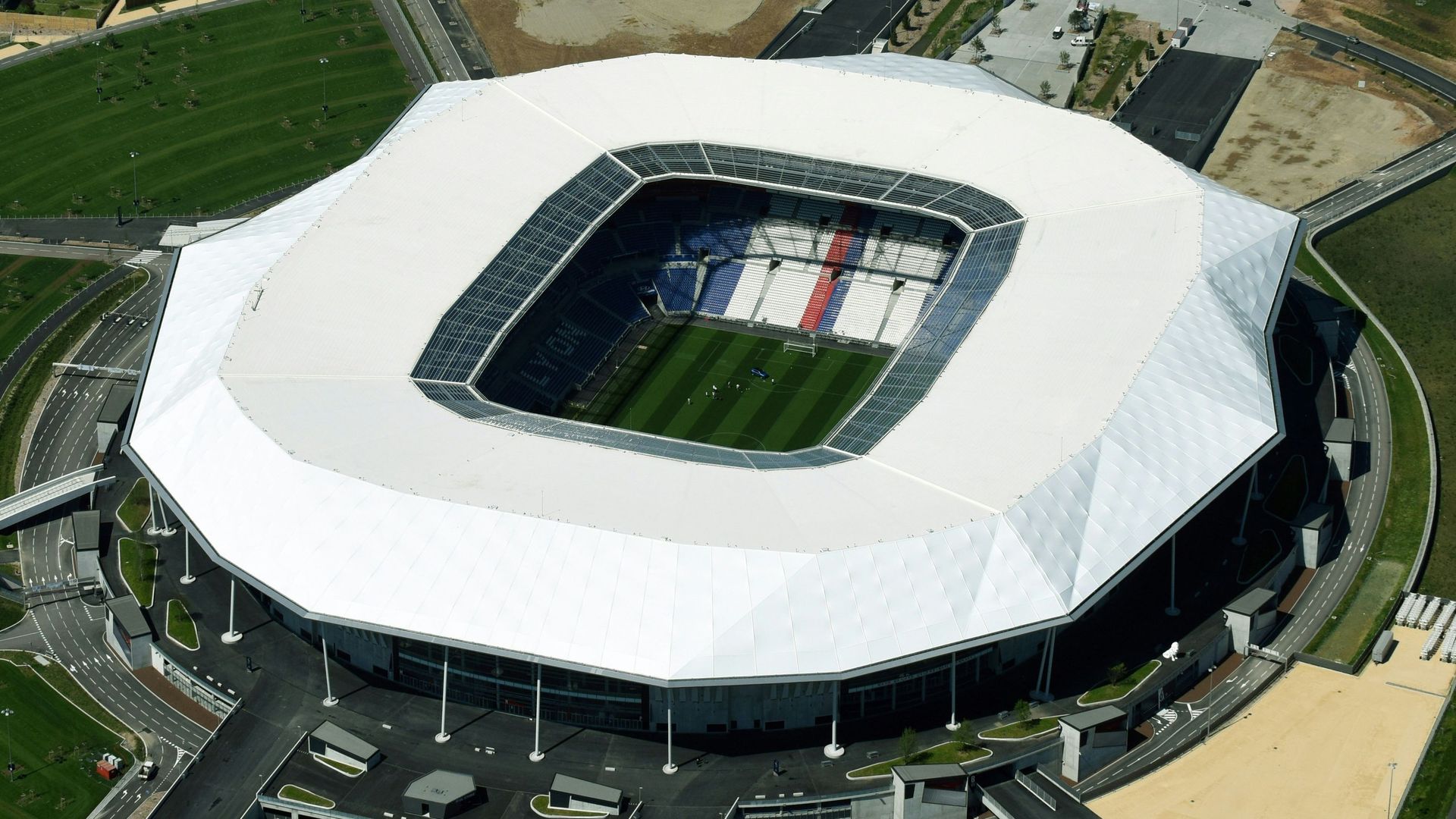 A La Découverte Du Stade Qui Accueillera Belgique-Italie - RTBF Actus