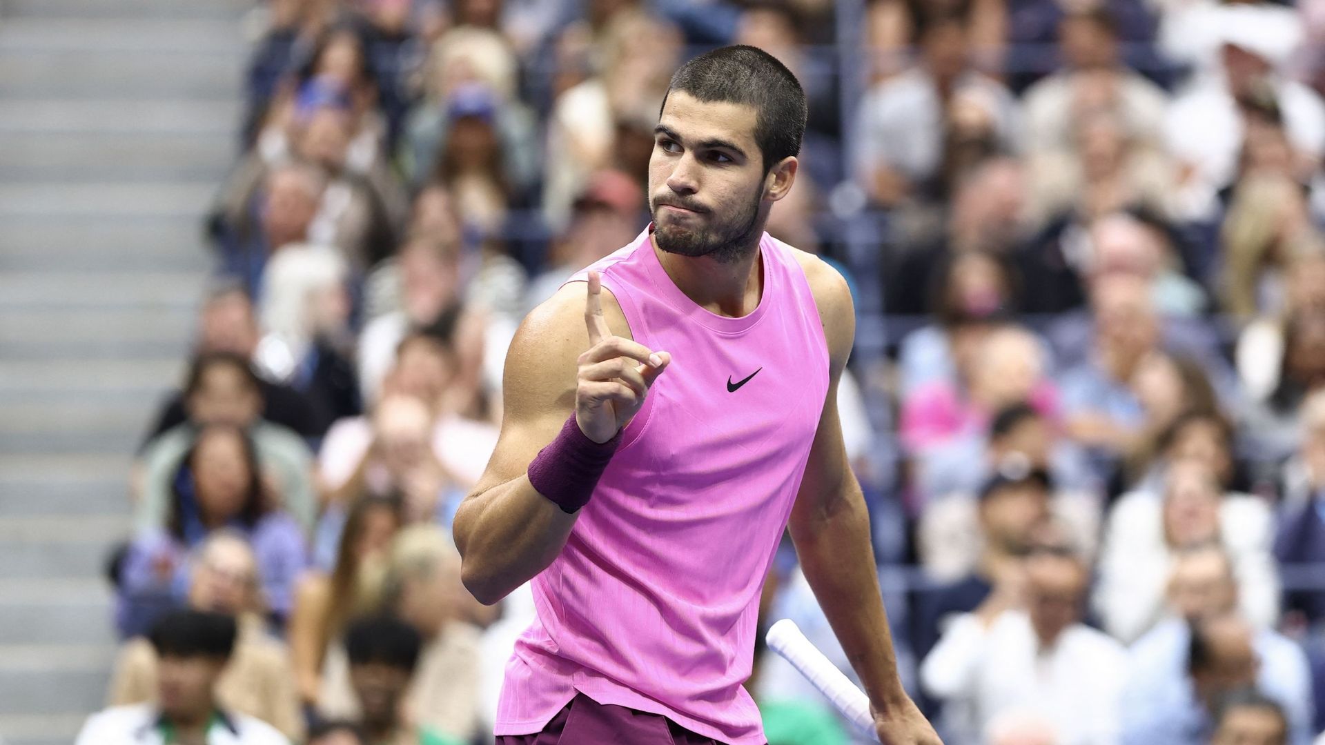 Un grand Carlos Alcaraz surpasse Jannik Sinner pour décrocher son 2e US Open