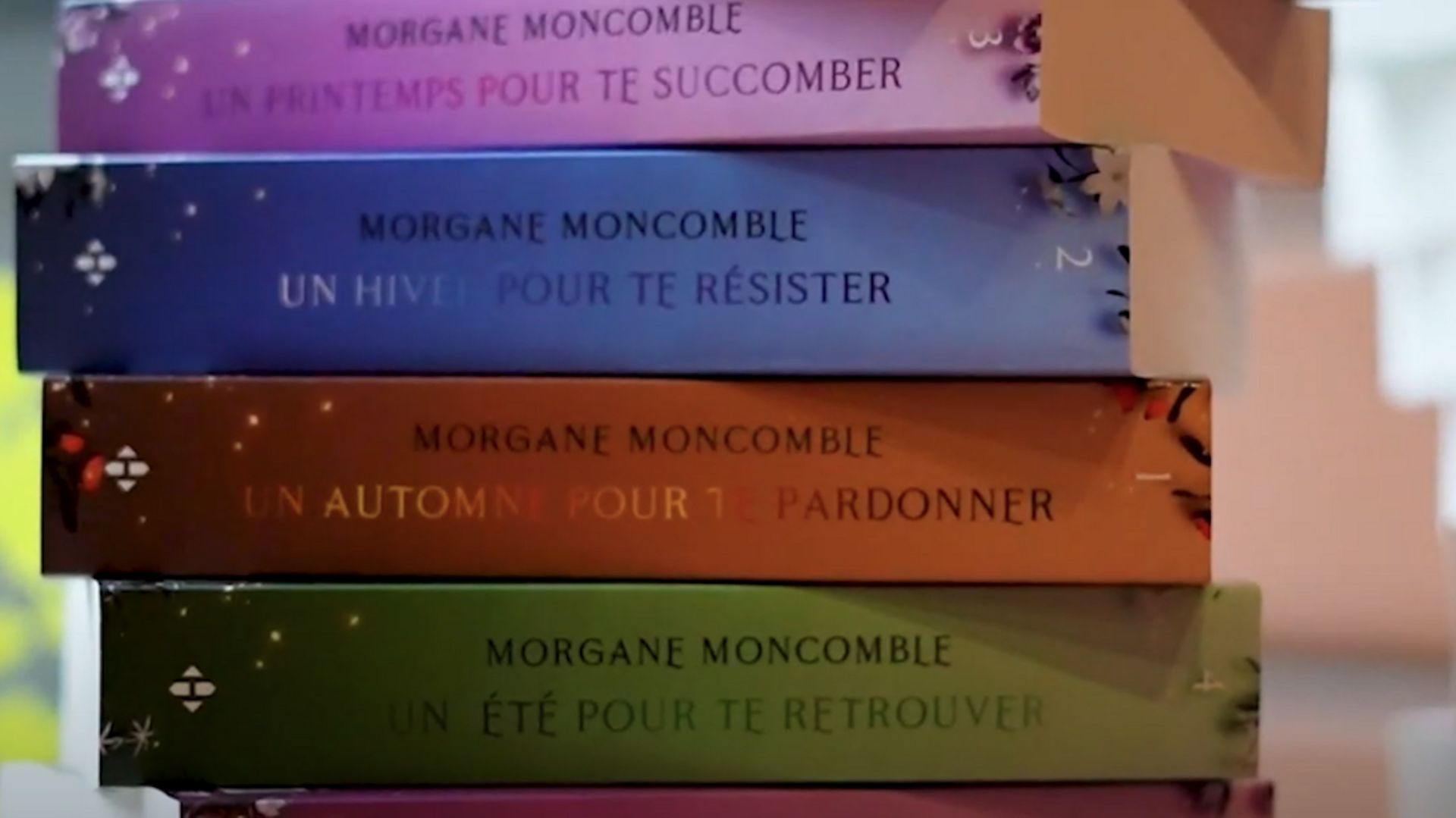 La New Romance, un genre littéraire en ligne devenu phénomène de librairie