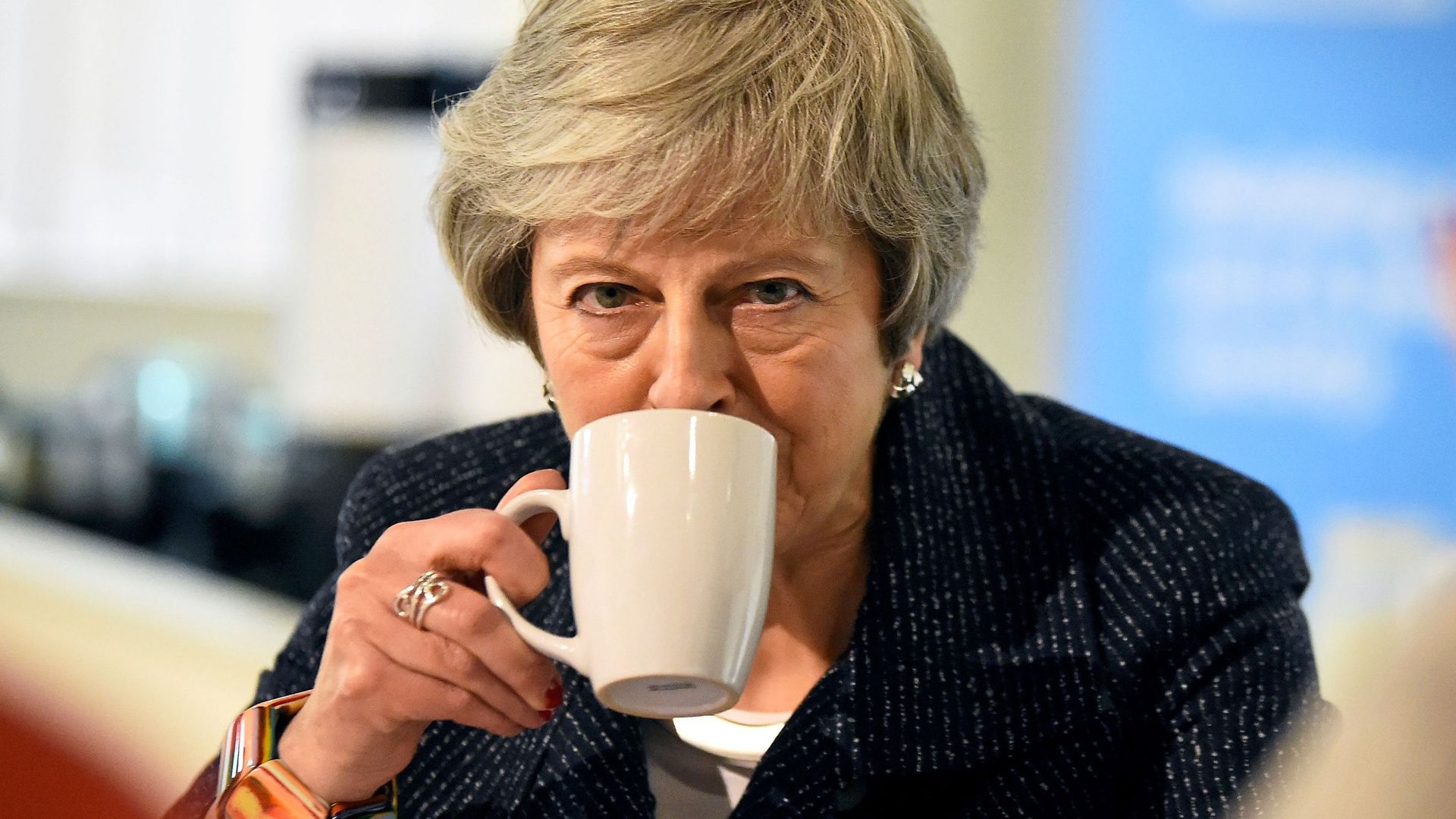 Theresa May revient à Bruxelles pour sortir de l’impasse sur le Brexit