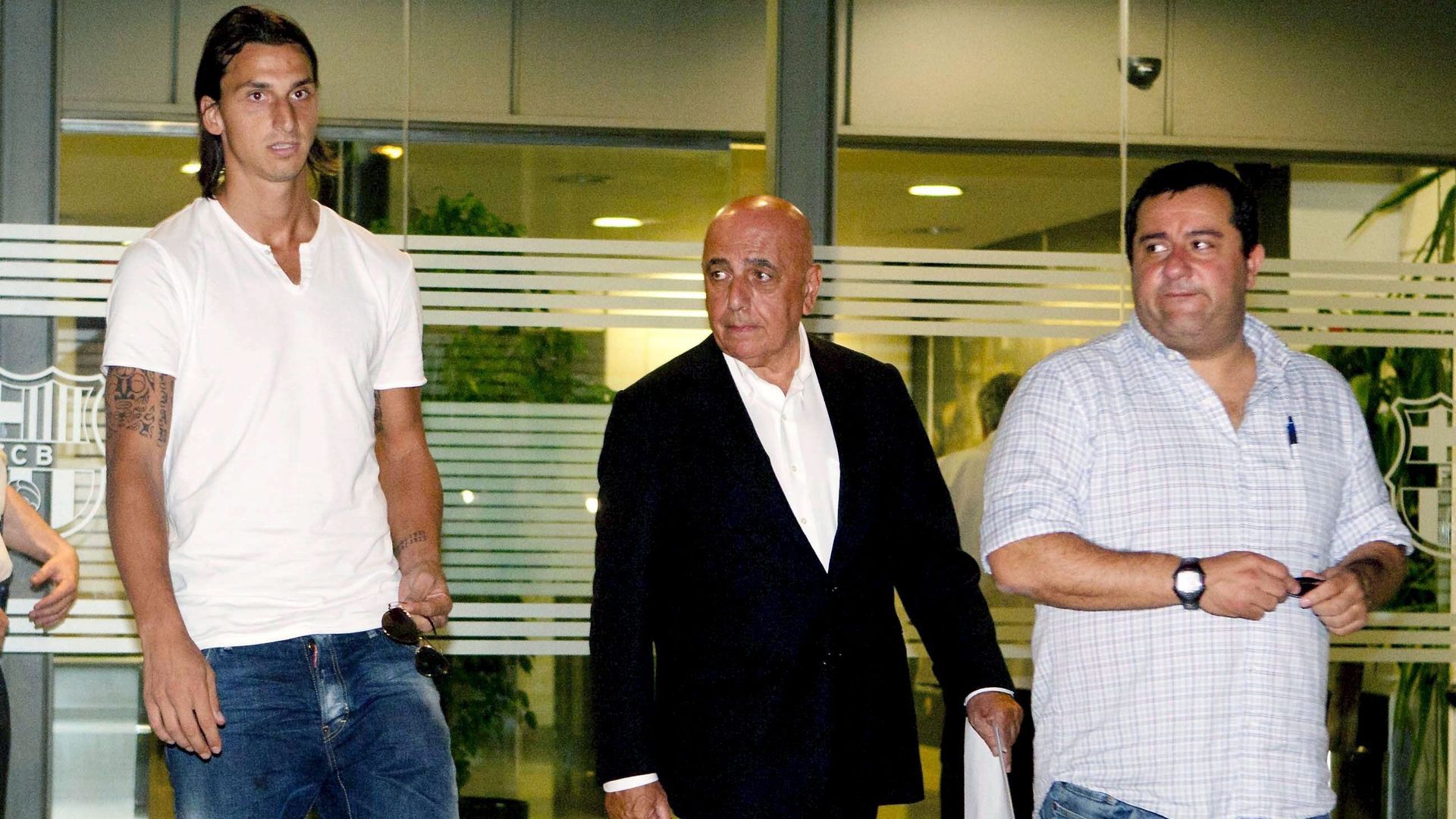 Mino Raiola (à droite)