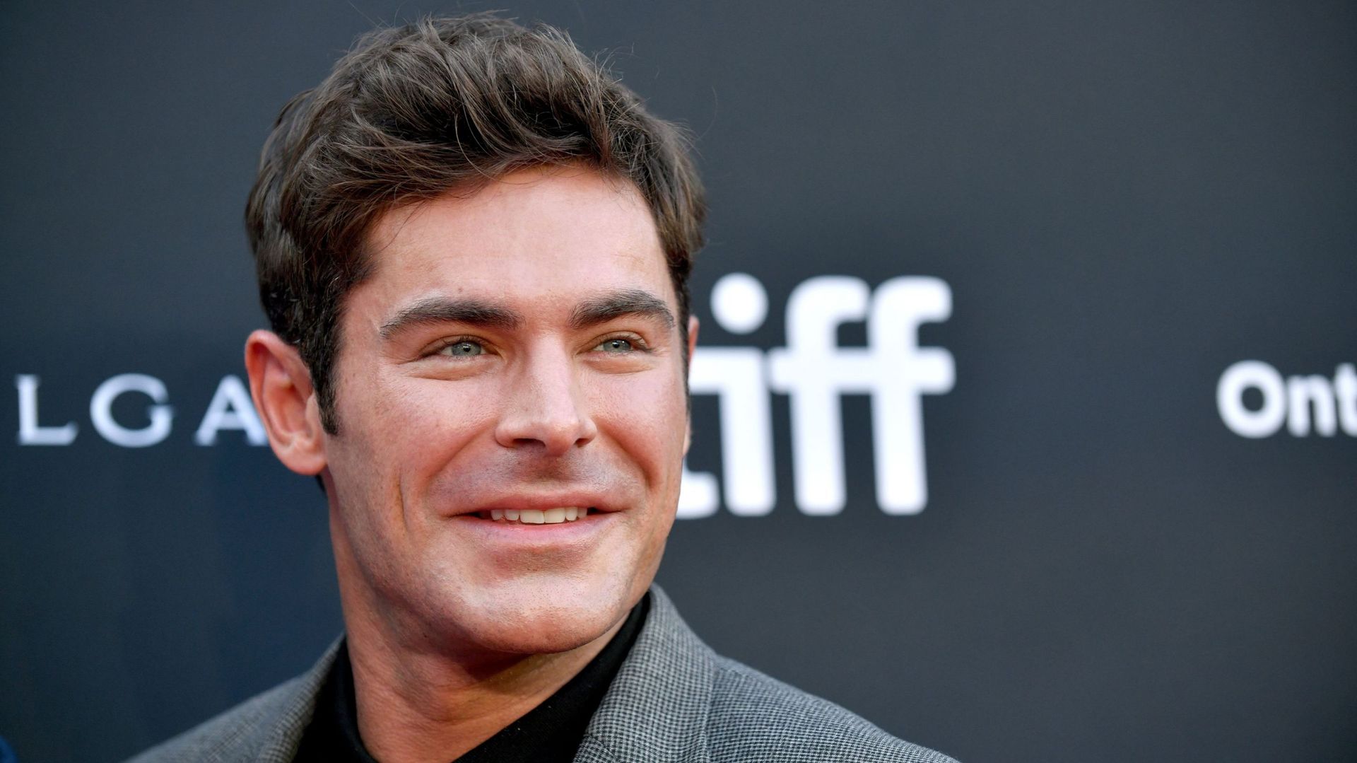 Zac Efron Méconnaissable Pour Jouer Un Lutteur Célèbre Rtbf Actus