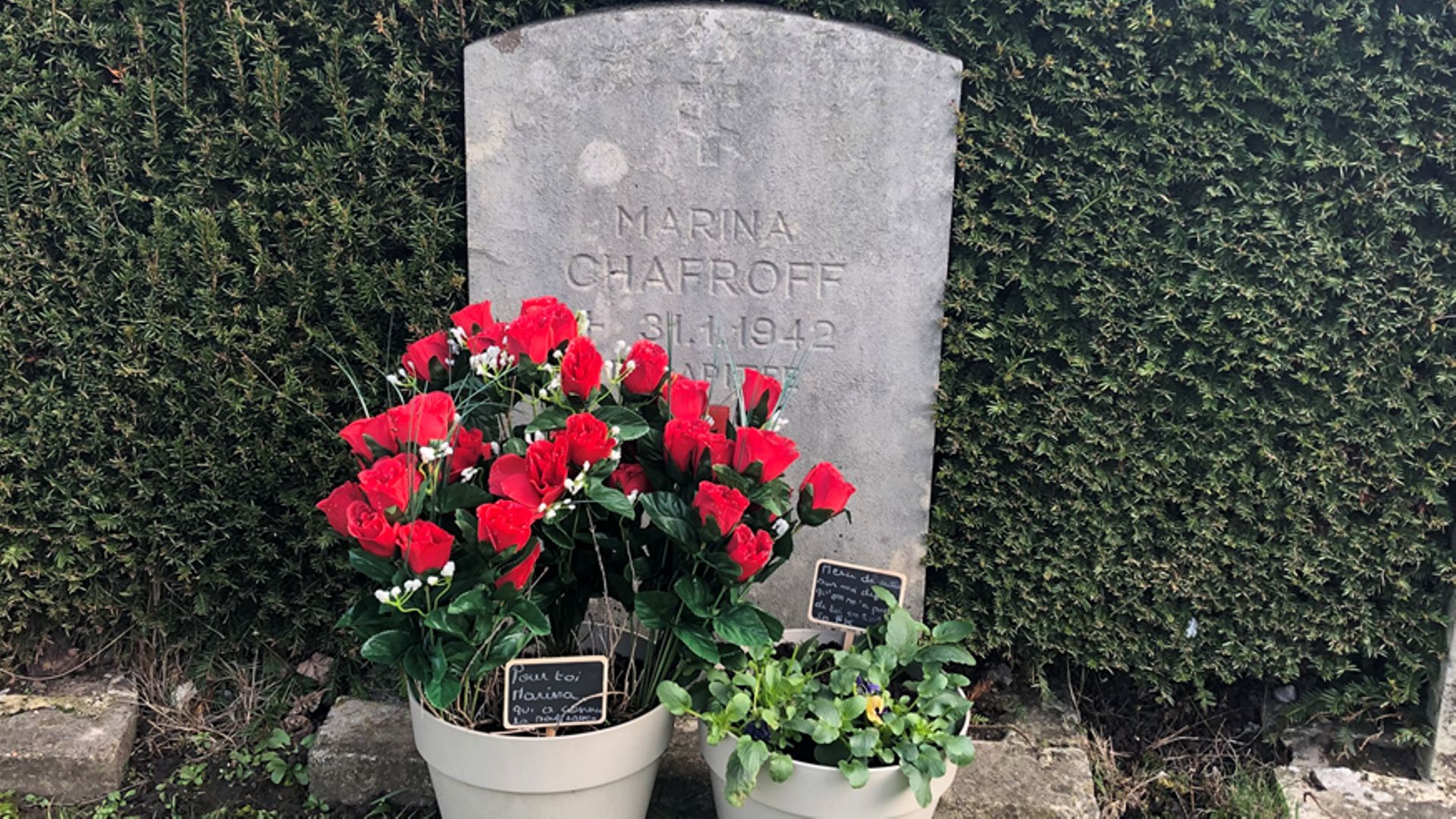 La tombe de Marina Chaffrof au cimetière d'Ixelles