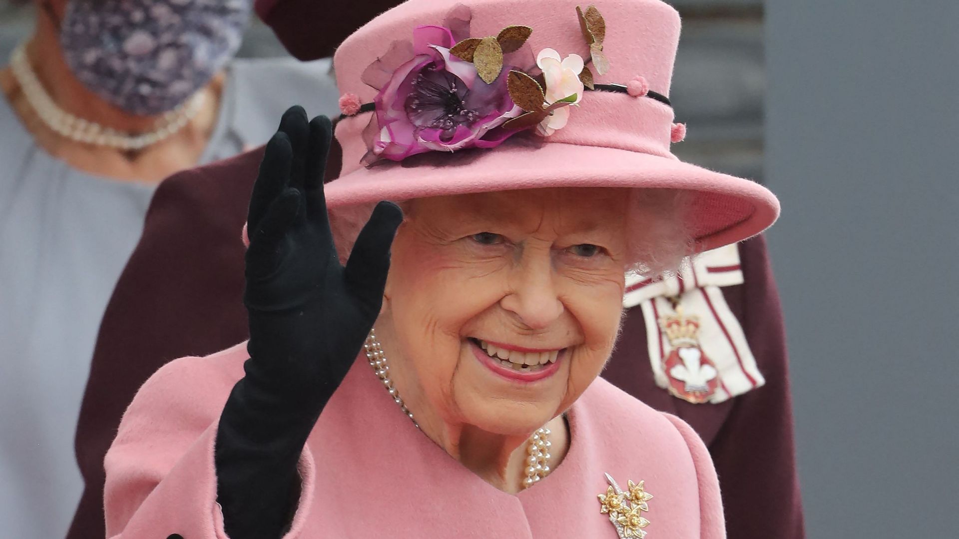 La reine Elizabeth II a passé la nuit de mercredi à jeudi à l'hôpital, a annoncé le palais