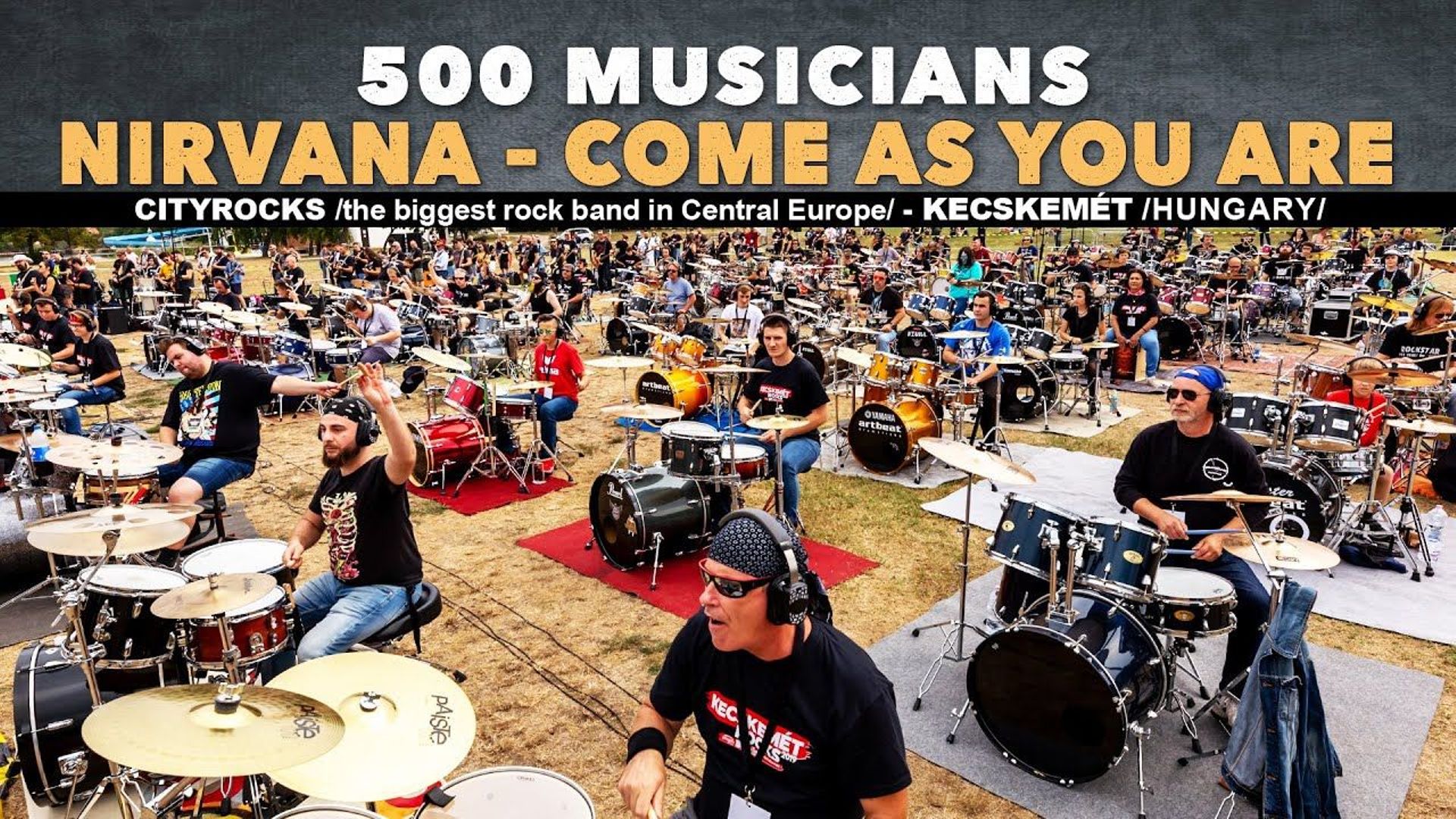500 musiciens reprennent "Come as you are" de Nirvana