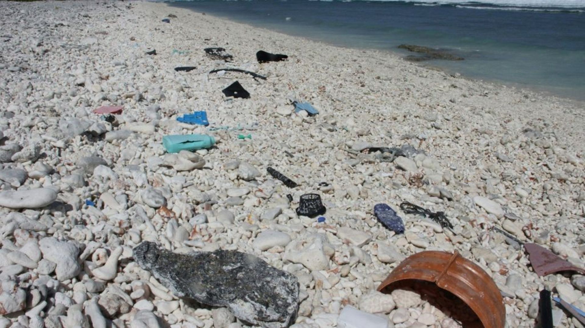 Plus de huit millions de tonnes de plastiques échouent dans les océans chaque année