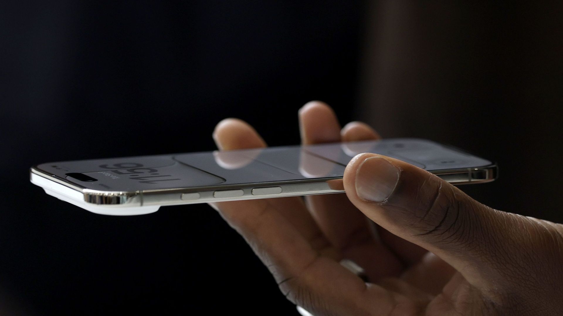 L’iPhone pliable d’Apple pourrait ressembler à deux iPhone Air collés ensemble
