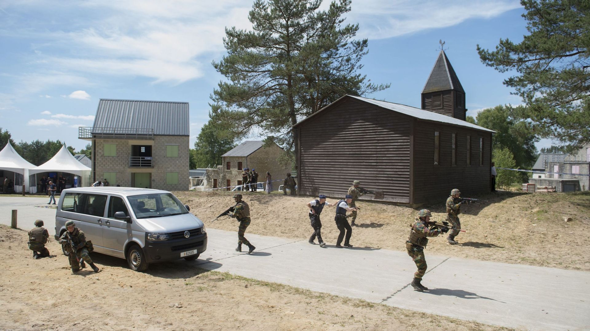 Exercices militaires au camp de Lagland (Arlon), en 2017