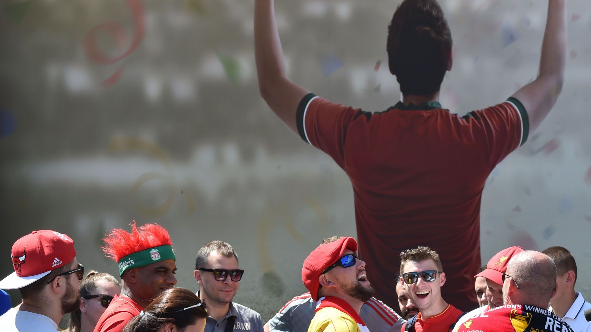 La Chambre adopte la nouvelle loi football sur la sécurité dans les