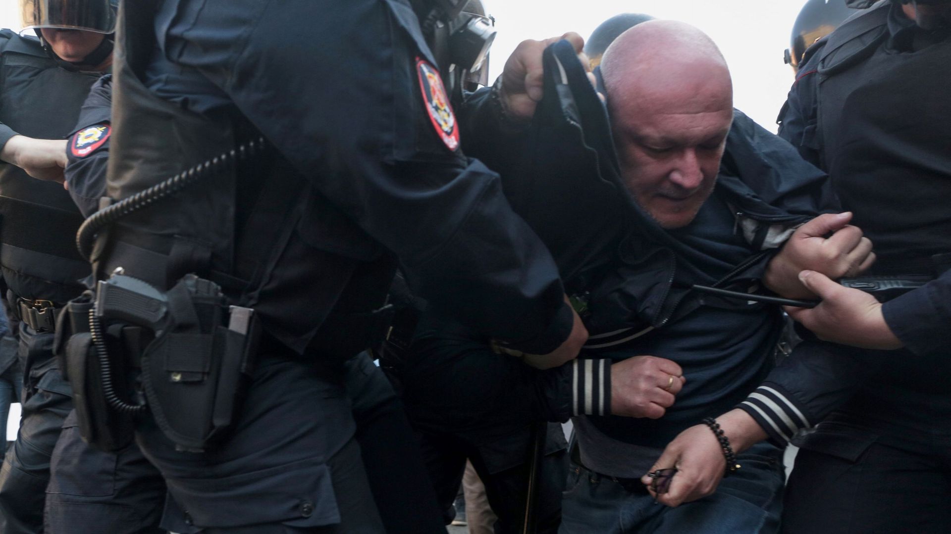 Russie: plus de 60 arrestations après des slogans anti-Poutine à Saint-Pétersbourg
