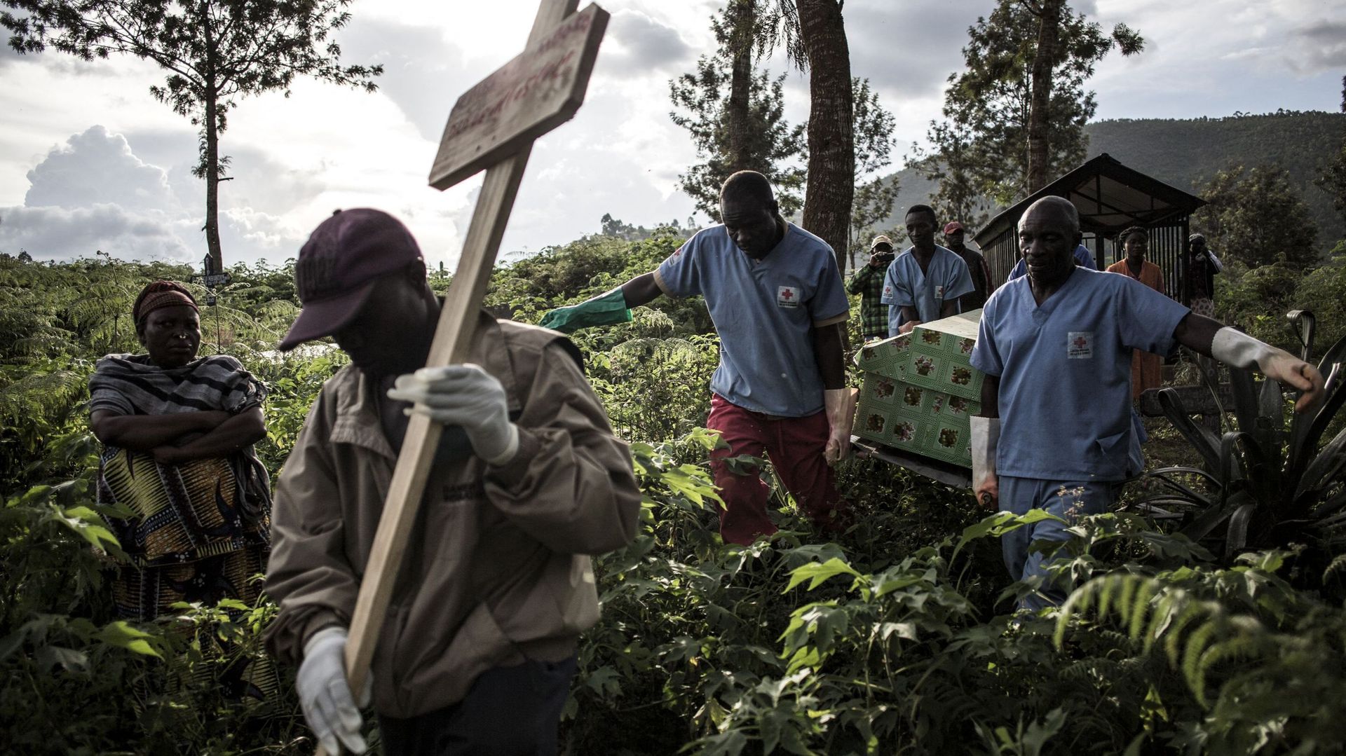 Cercueil contenant une victime du virus Ebola dans la ville de Butembo, épicentre de l'une des dernières crise d'Ebola en République démocratique du Congo.