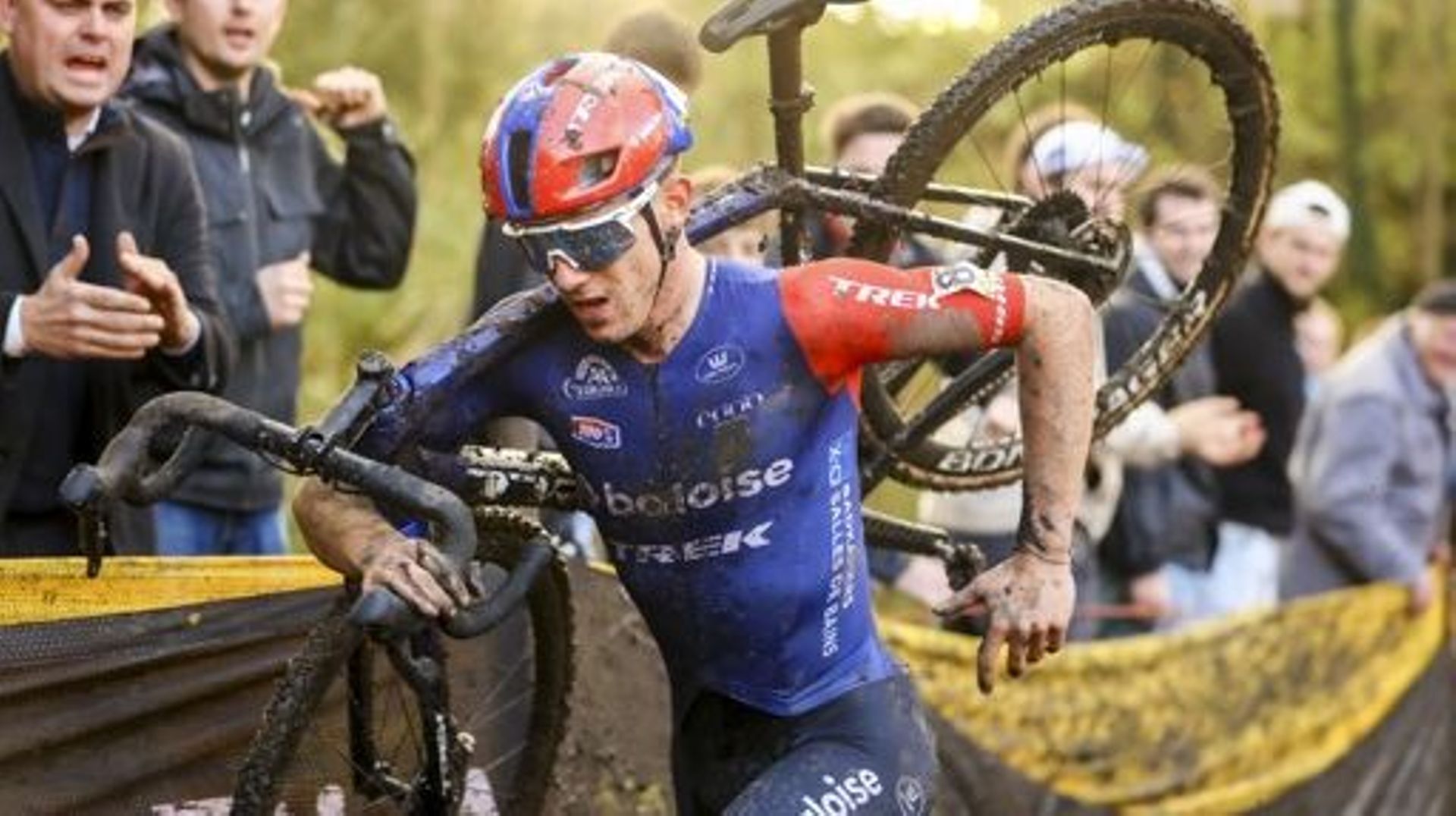 Coupe Du Monde De Cyclocross : Thibau Nys Et Michael Vanthourenhout De ...