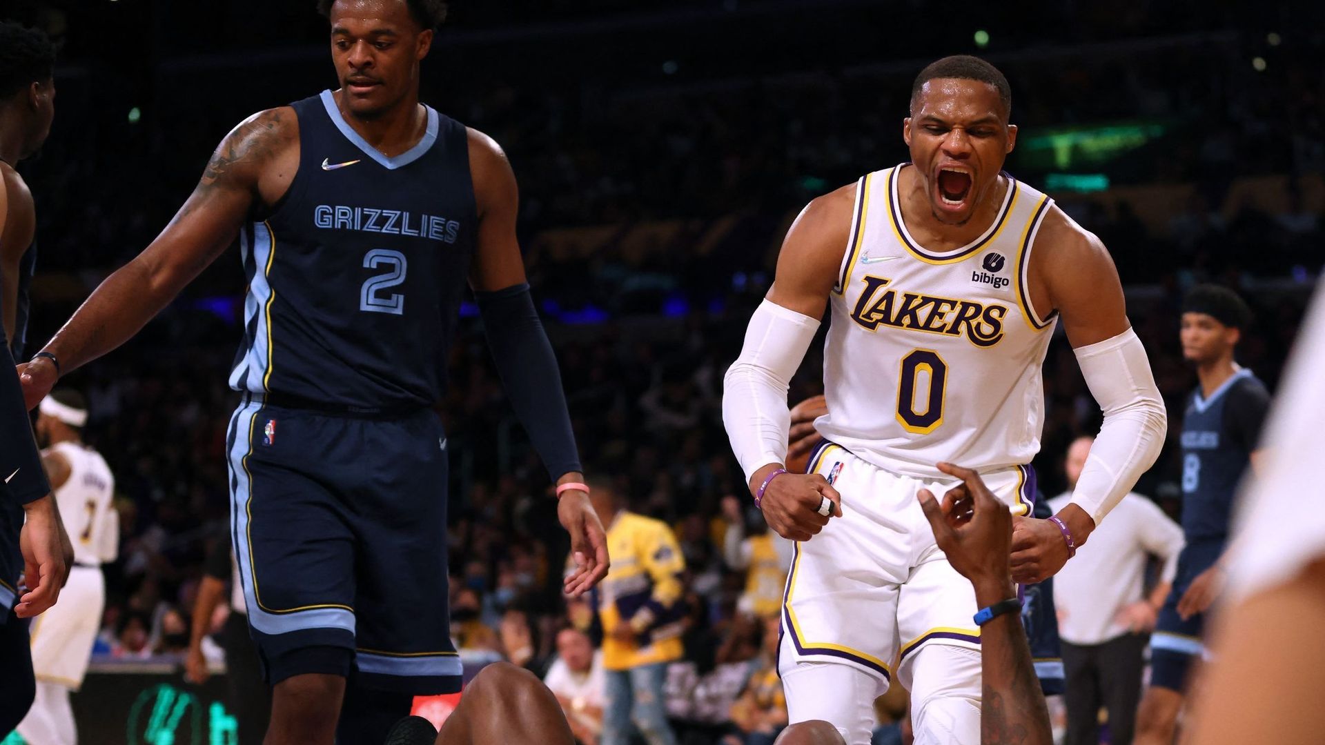NBA : Les Lakers gagnent enfin, Golden State et Charlotte toujours invaincus
