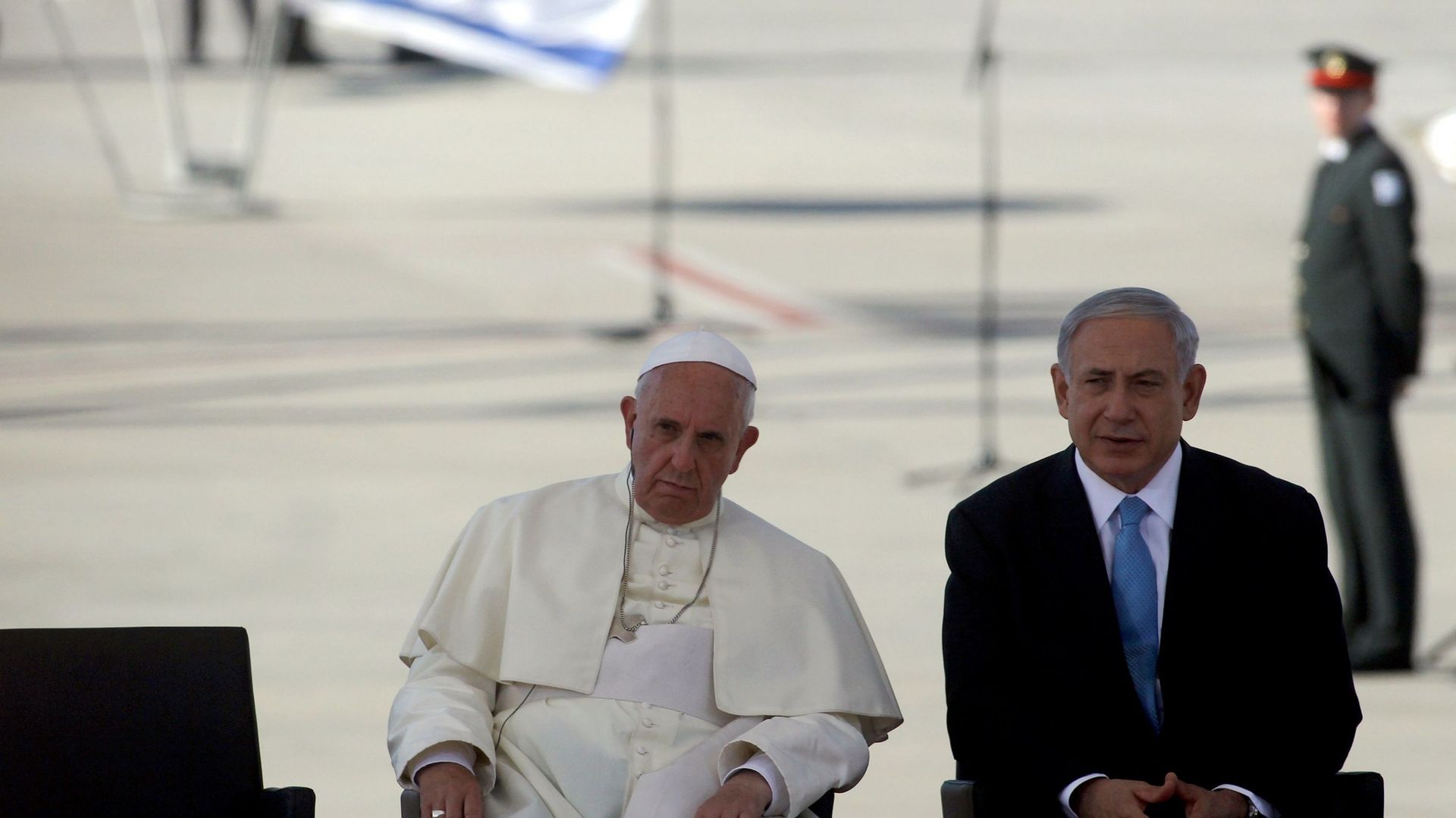 Le Premier ministre israélien Benjamin Netanyahu a salué les prises de position de François contre l'antisémitisme