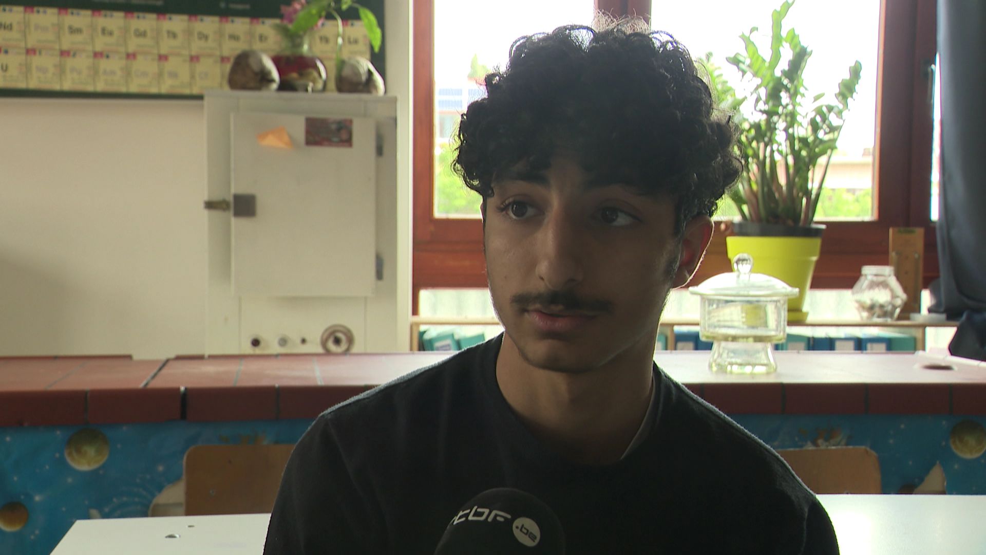 Zakaria est élève de 6ème, technique de qualification, en informatique.