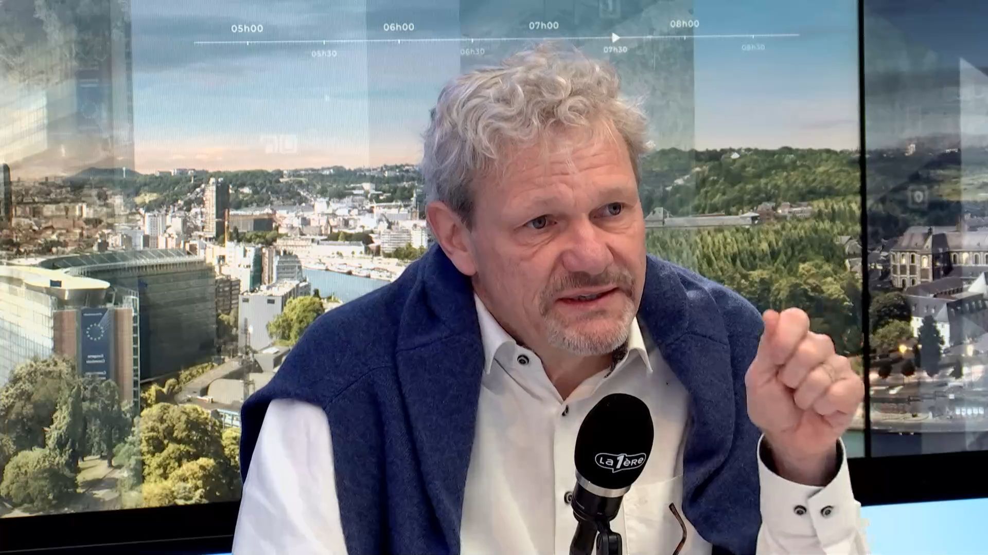 Manifestation nationale : "Les travailleurs prennent conscience qu’ils n’échapperont pas aux mesures négatives", estime le président de la FGTB Thierry Bodson