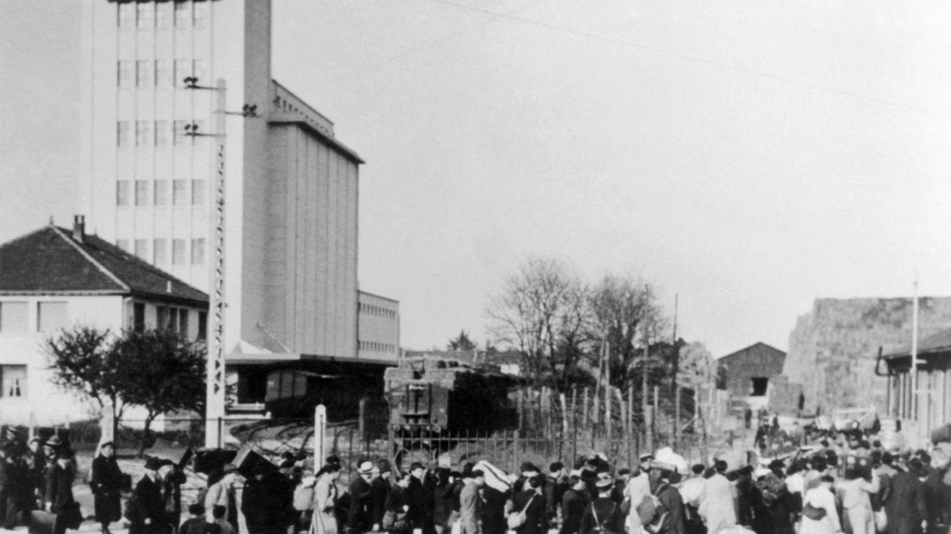 Gare de Pithiviers, en mai 1941