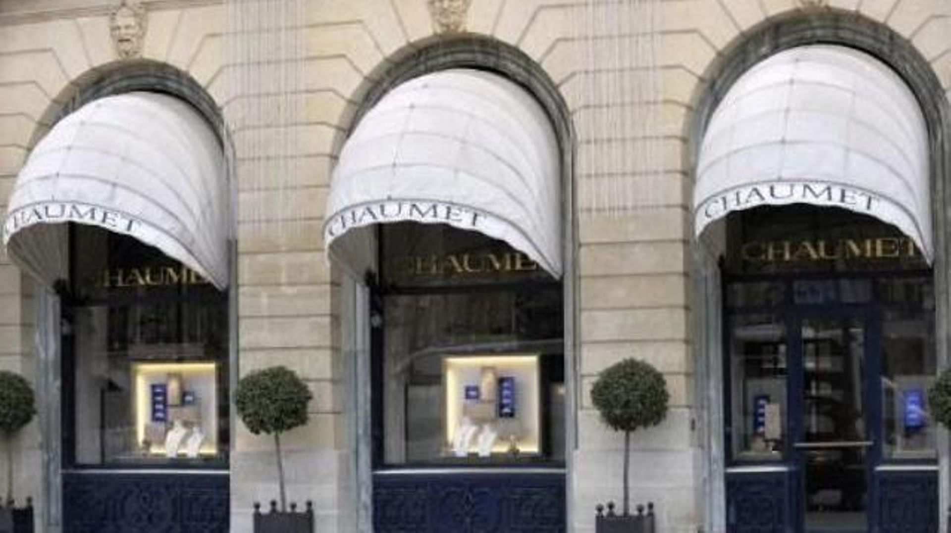 Braquage d’une bijouterie Chaumet à Paris, 2 à 3 millions d’euros de butin