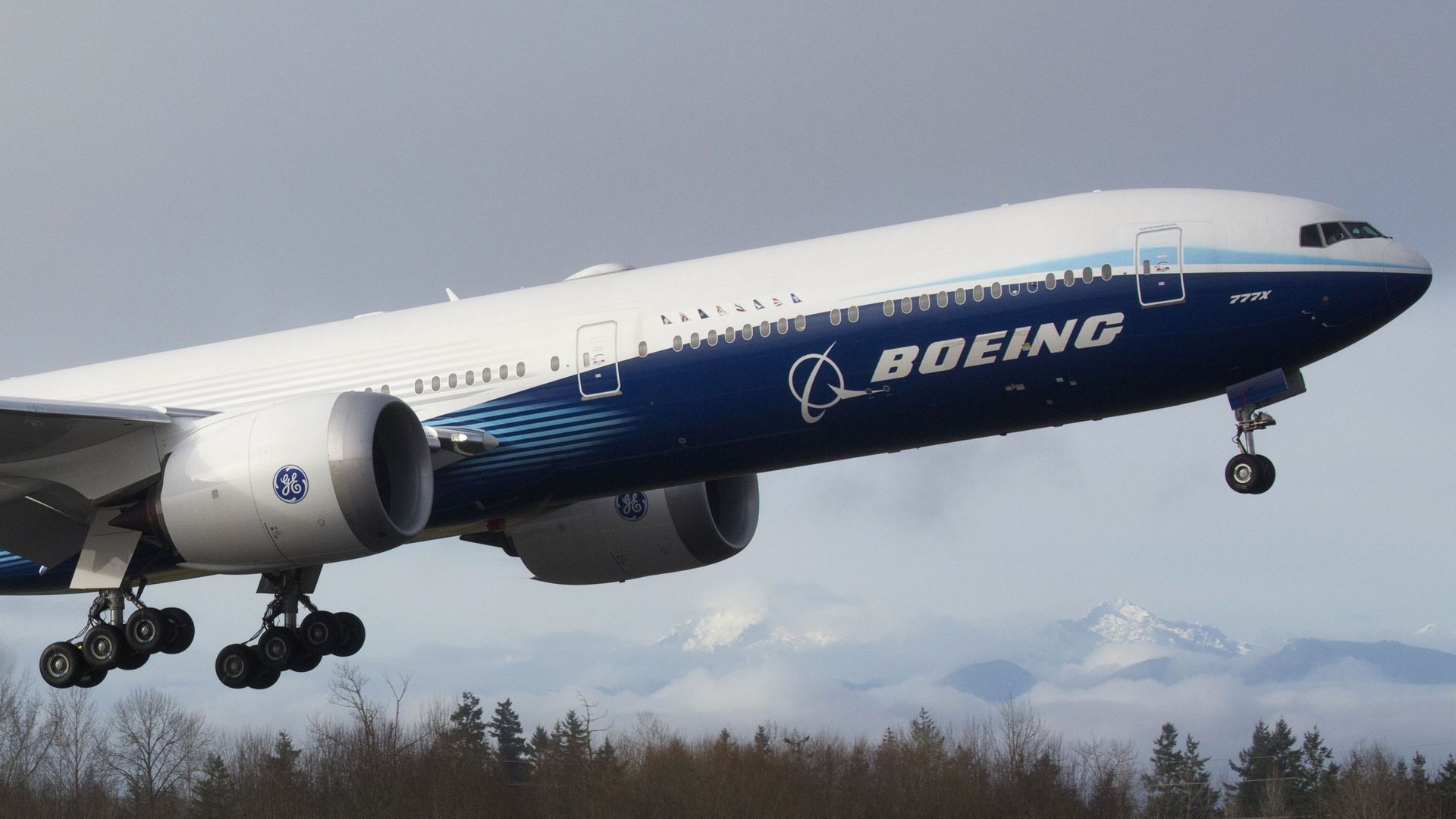 Le Boeing 777X a décollé samedi pour la première fois.