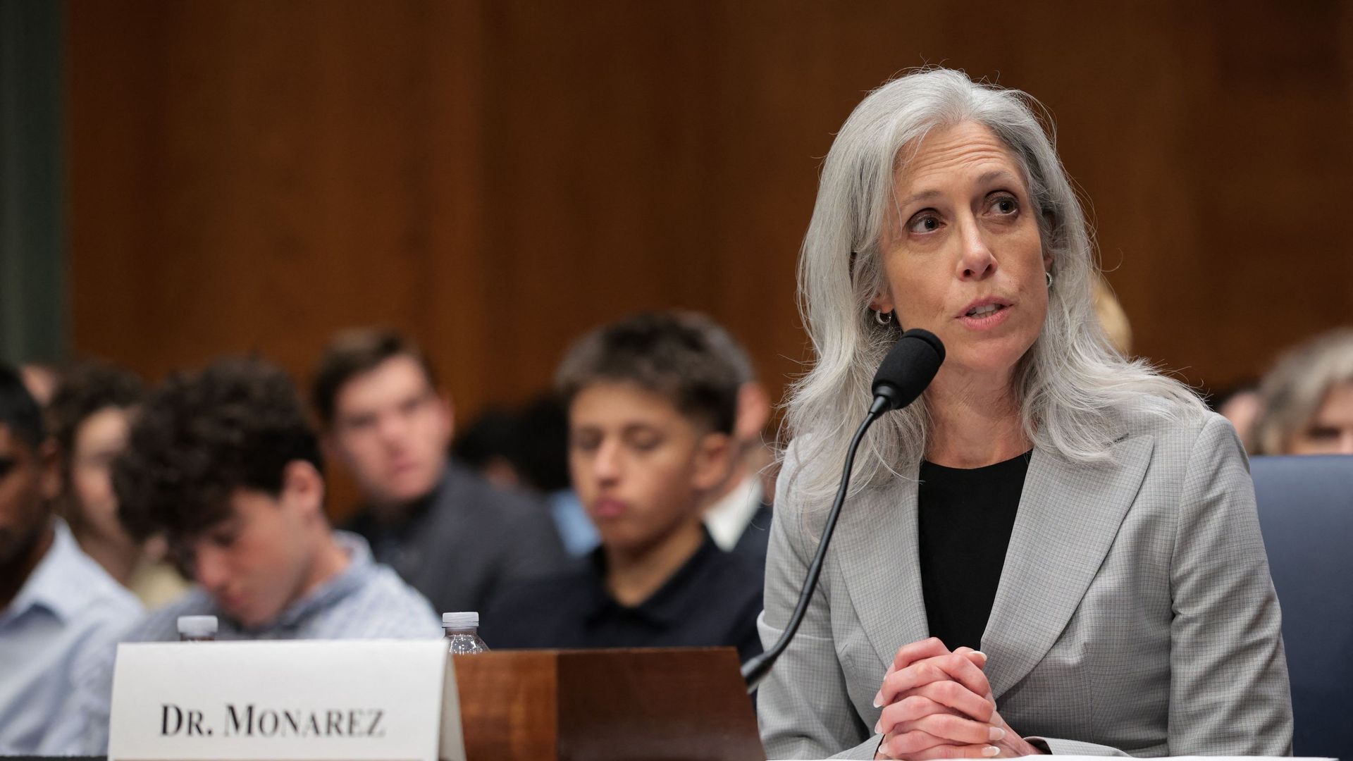 États-Unis : imbroglio autour du sort de la directrice de la principale agence sanitaire américaine